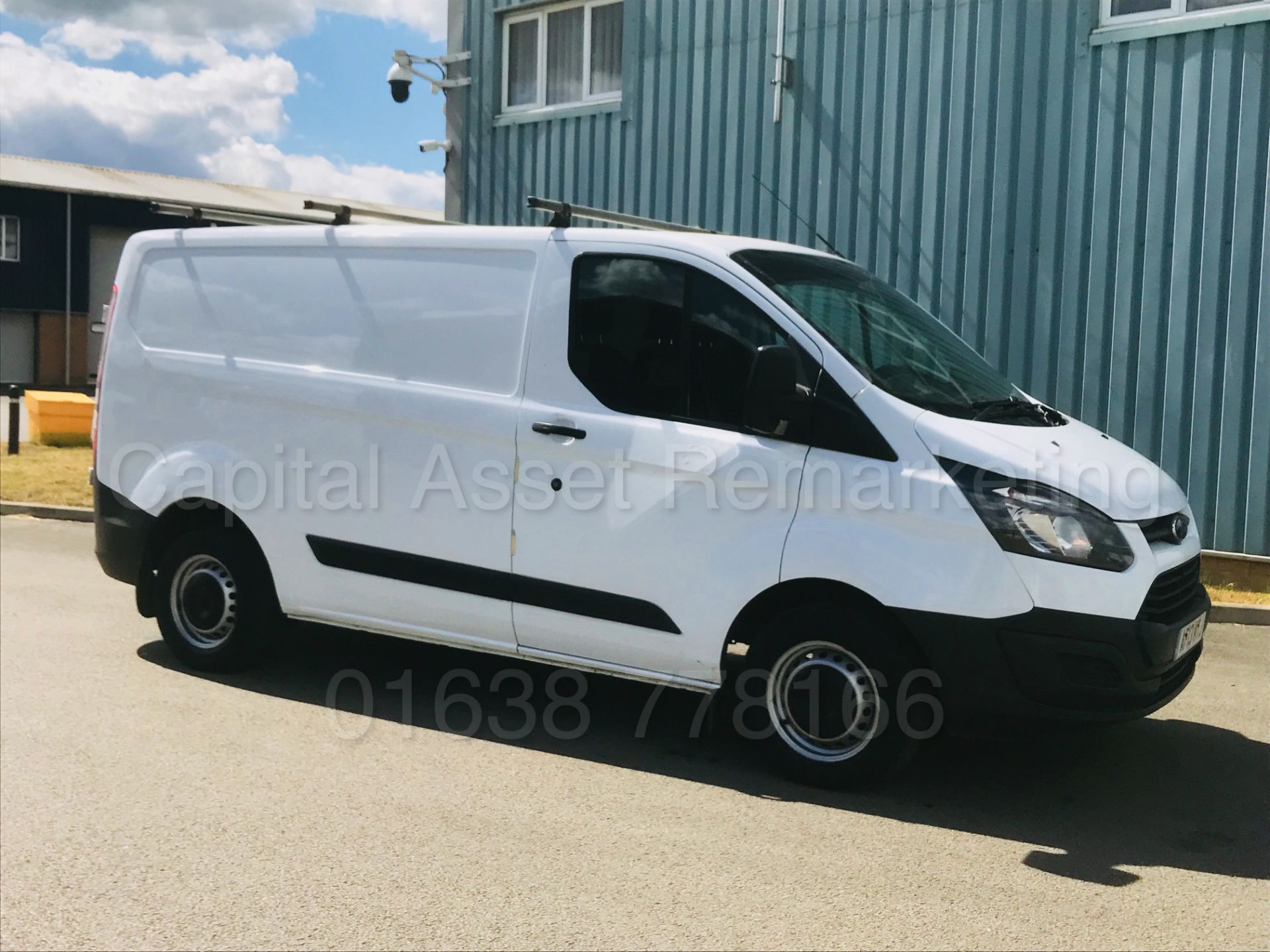 FORD TRANSIT CUSTOM 290 'ECO-TECH' **PANEL VAN** (2013 - 13 REG) '2.2 TDCI - 125 BHP - 6 SPEED' - Bild 10 aus 33