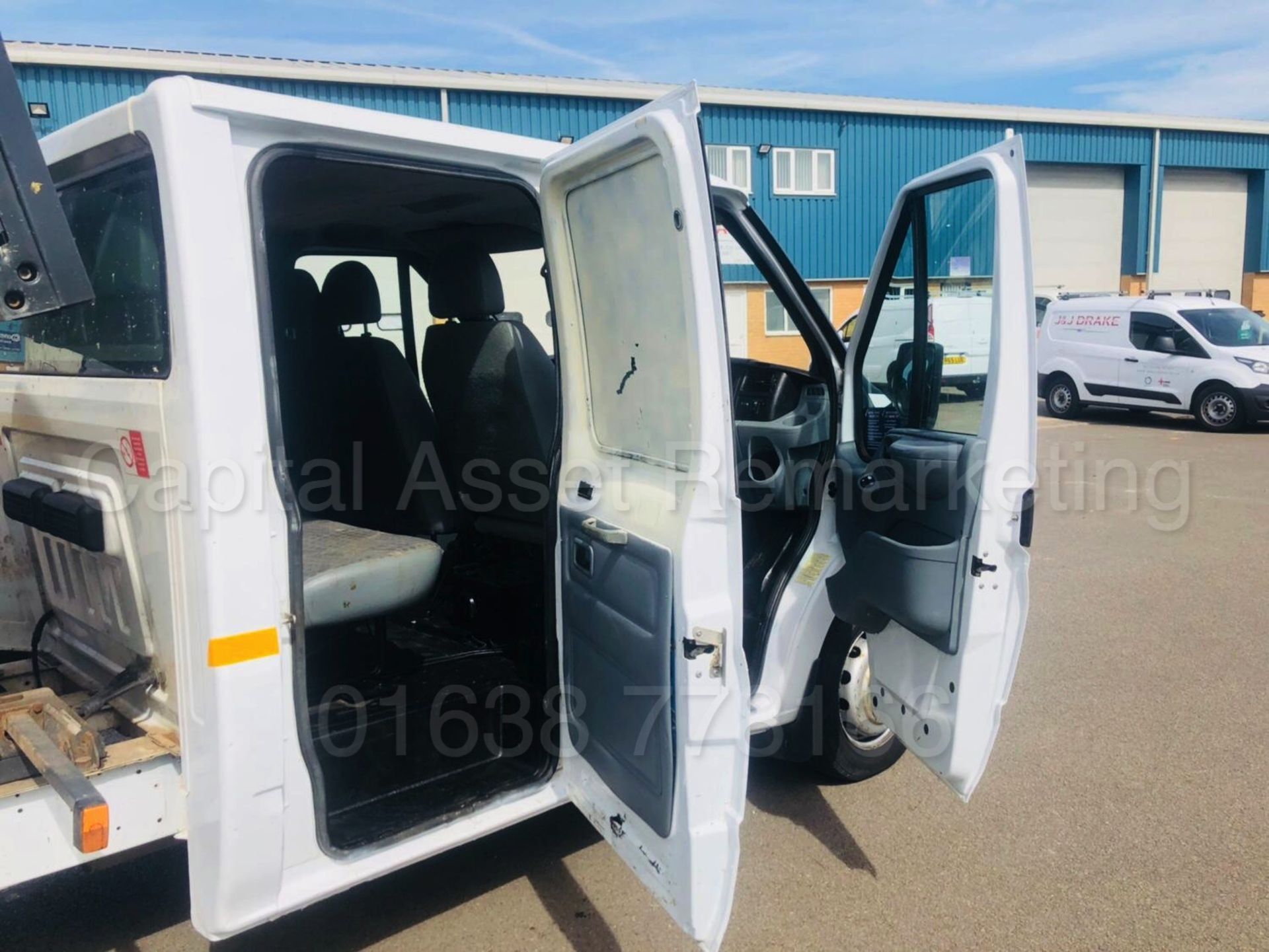 FORD TRANSIT 125 T350L RWD 'DOUBLE CAB TIPPER' (2014) '2.2 TDCI - 125 BHP - 6 SPEED' **3500 KG** - Image 30 of 35