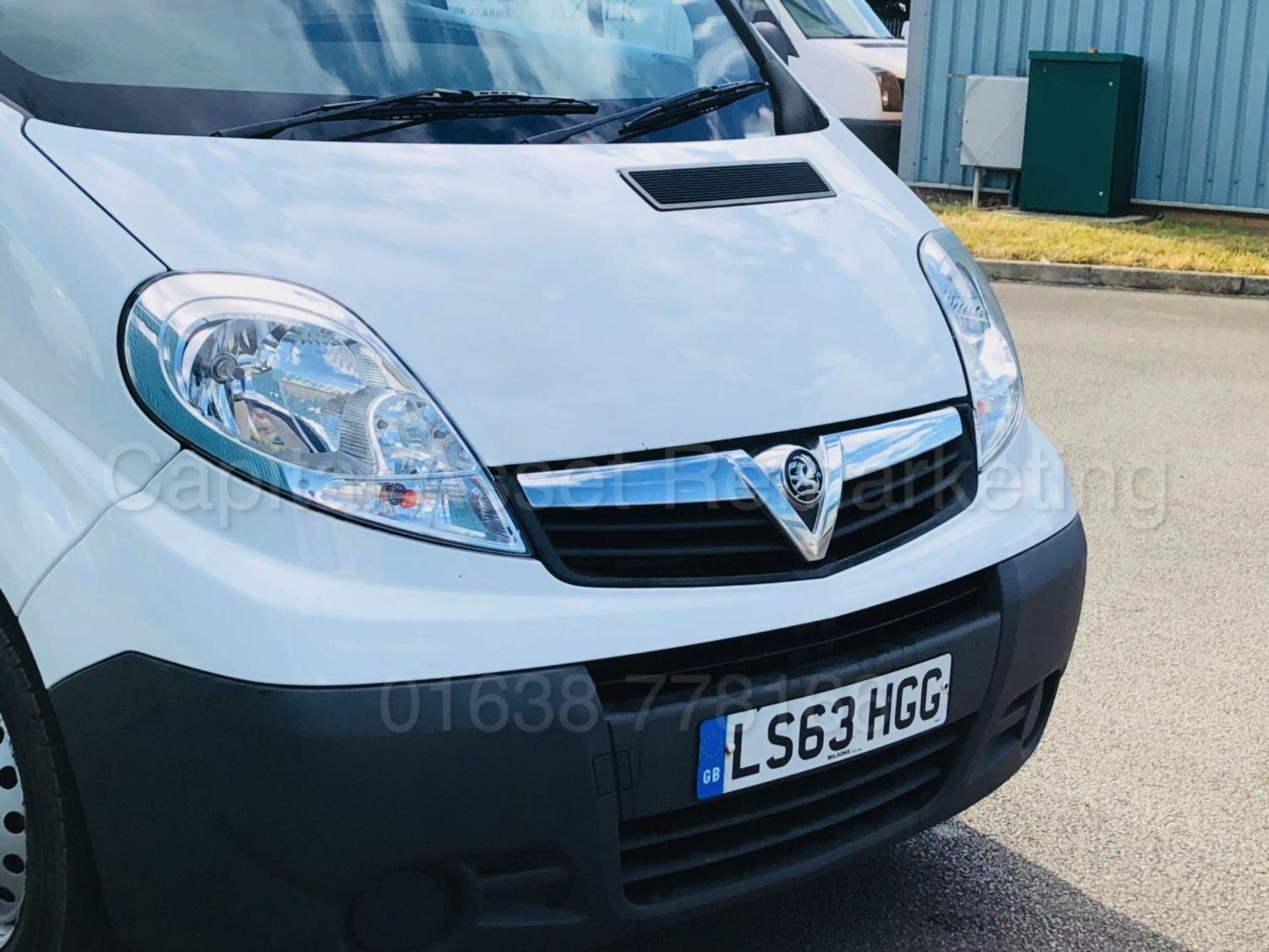 (On Sale) VAUXHALL VIVARO 2700 'SWB - PANEL VAN' (2014 MODEL) '2.0 CDTI - 115 BHP - 6 SPEED' - Image 23 of 34