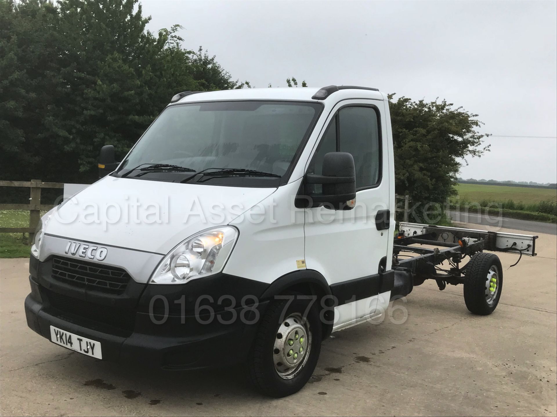 (ON SALE) IVECO DAILY 35S11 'LWB - CHASSIS CAB' (2014 - 14 REG) '2.3 DIESEL - 6 SPEED' (1 OWNER) - Bild 3 aus 23