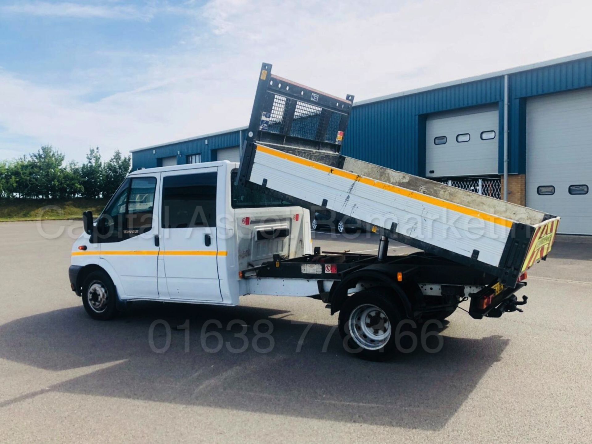 FORD TRANSIT 125 T350L RWD 'DOUBLE CAB TIPPER' (2014) '2.2 TDCI - 125 BHP - 6 SPEED' **3500 KG** - Image 9 of 35