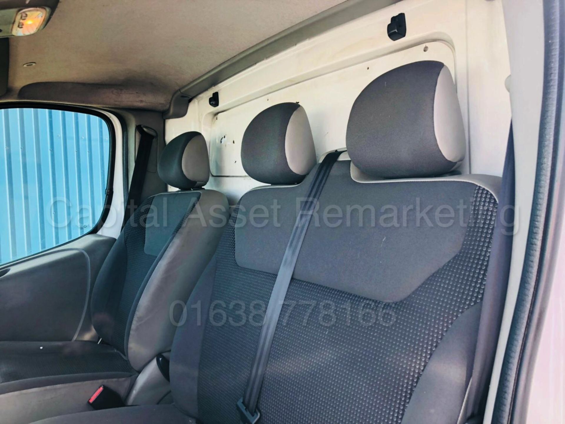 (On Sale) VAUXHALL VIVARO 2700 'SWB - PANEL VAN' (2014 MODEL) '2.0 CDTI - 115 BHP - 6 SPEED' - Bild 17 aus 34