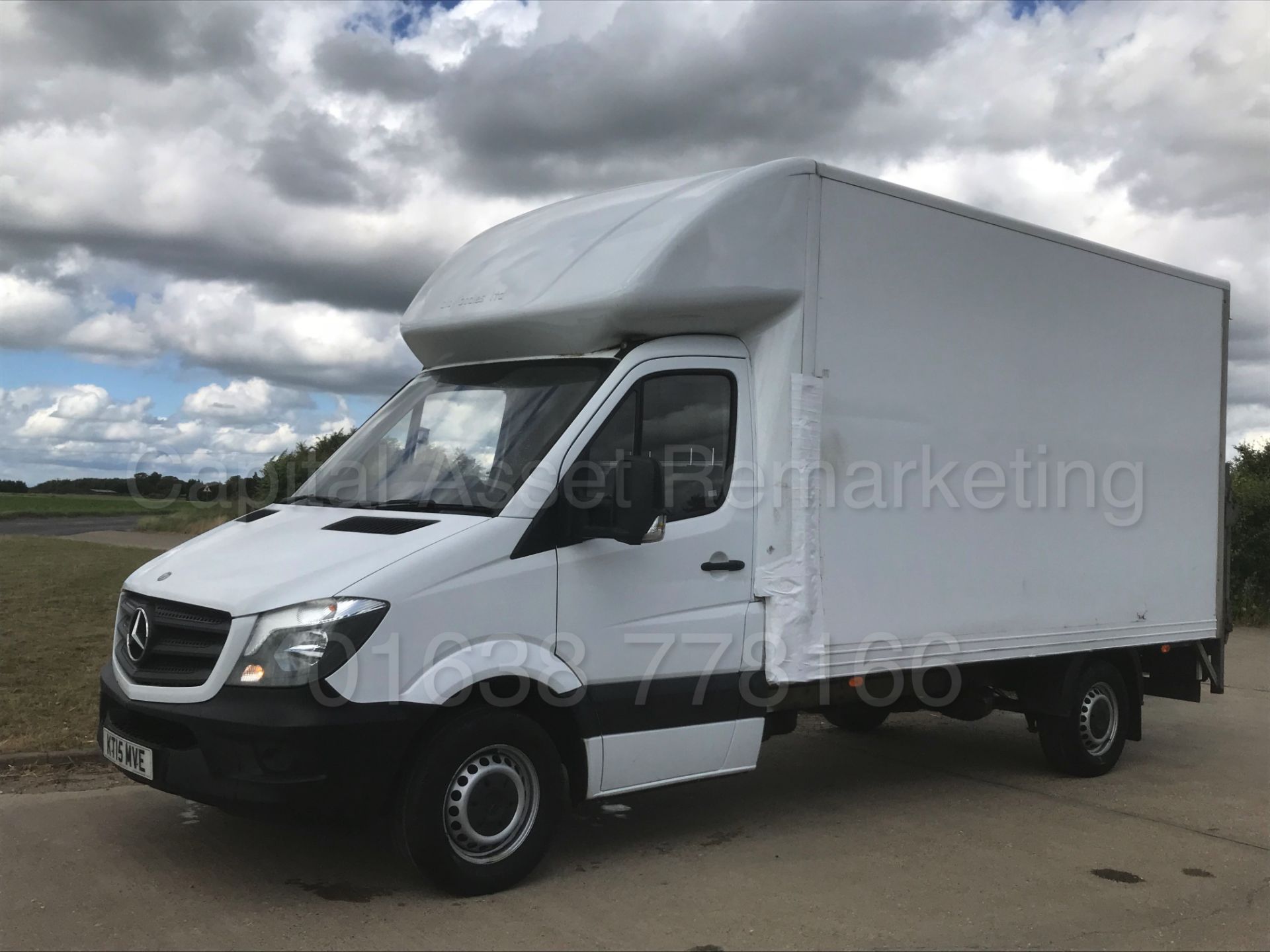 MERCEDES-BENZ SPRINTER 313 CDI 'LWB - LUTON / BOX VAN' (2015) '130 BHP - 6 SPEED' **TAIL LIFT** - Image 4 of 29