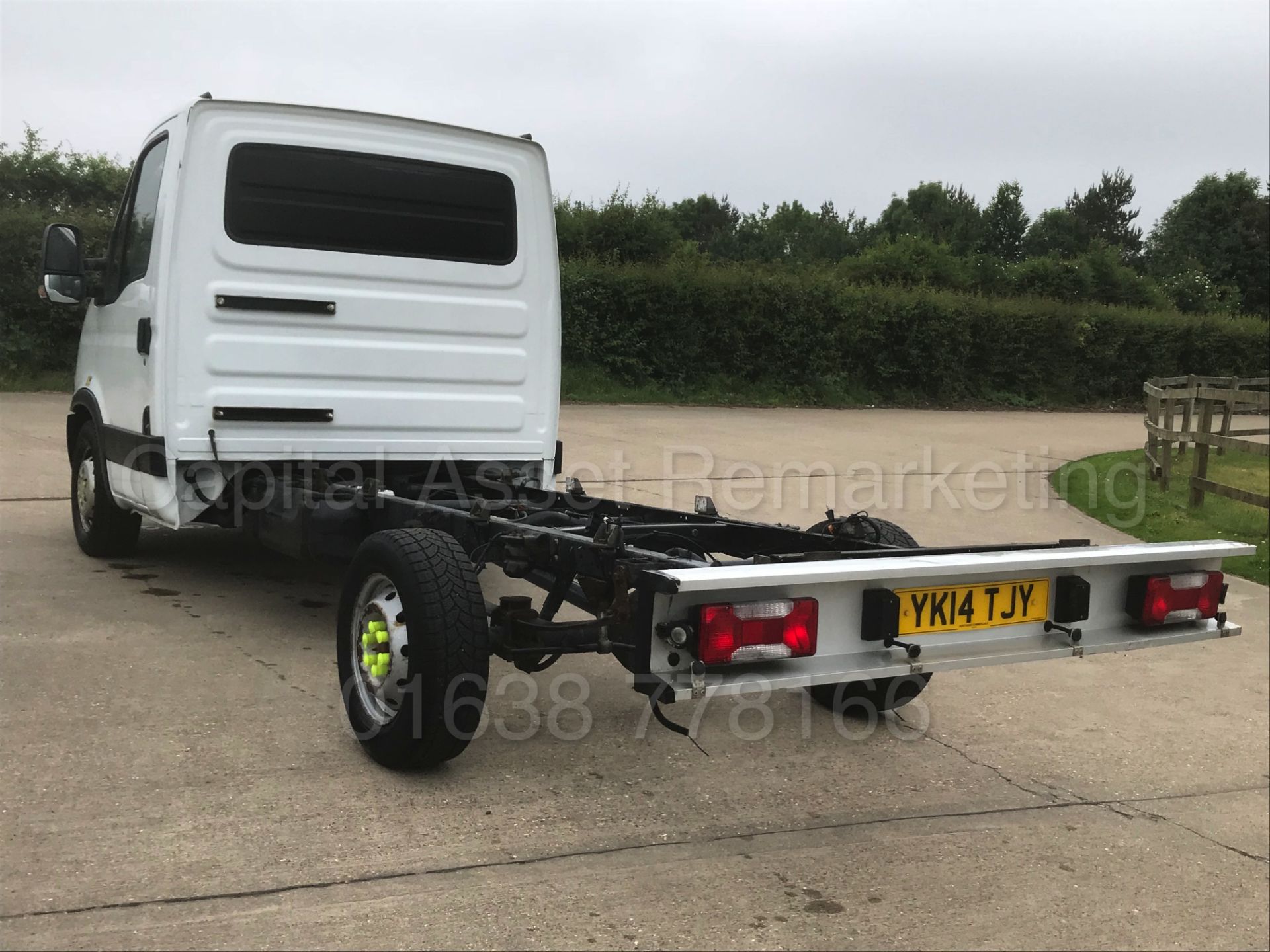 (ON SALE) IVECO DAILY 35S11 'LWB - CHASSIS CAB' (2014 - 14 REG) '2.3 DIESEL - 6 SPEED' (1 OWNER) - Bild 7 aus 23