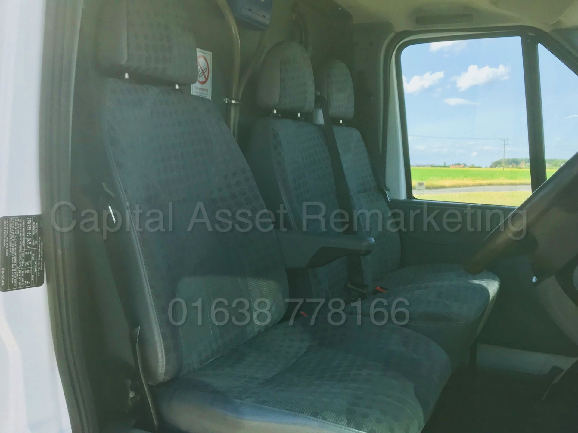 (ON SALE) FORD TRANSIT 125 T350L RWD 'LWB - FRIDGE / FREEZER' (2014) '2.2 TDCI - 125 BHP - 6 SPEED' - Bild 28 aus 31