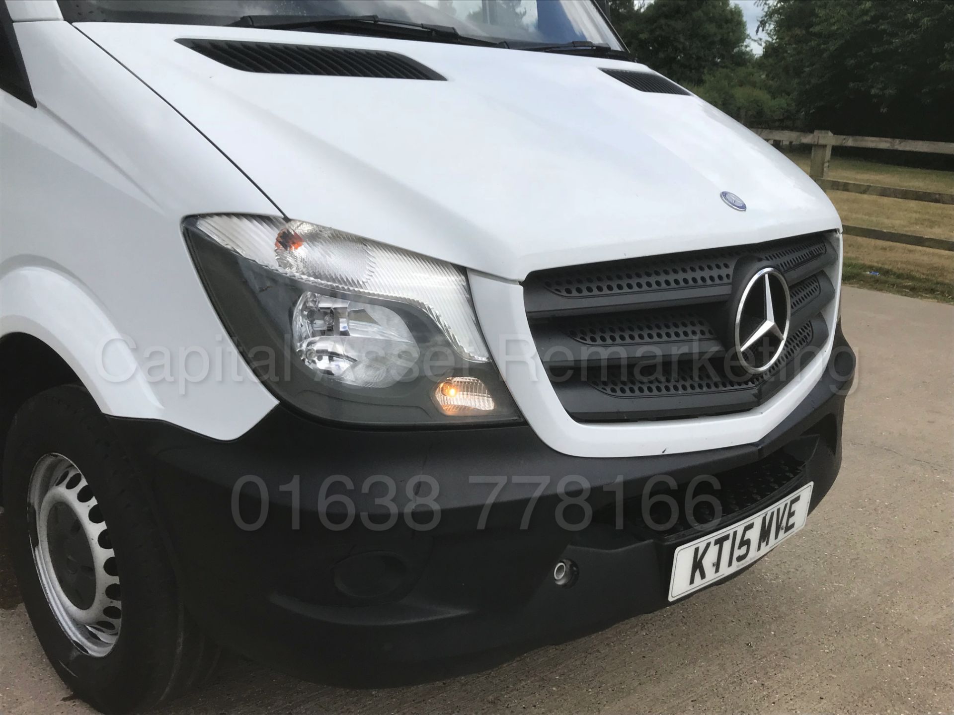 MERCEDES-BENZ SPRINTER 313 CDI 'LWB - LUTON / BOX VAN' (2015) '130 BHP - 6 SPEED' **TAIL LIFT** - Image 10 of 29