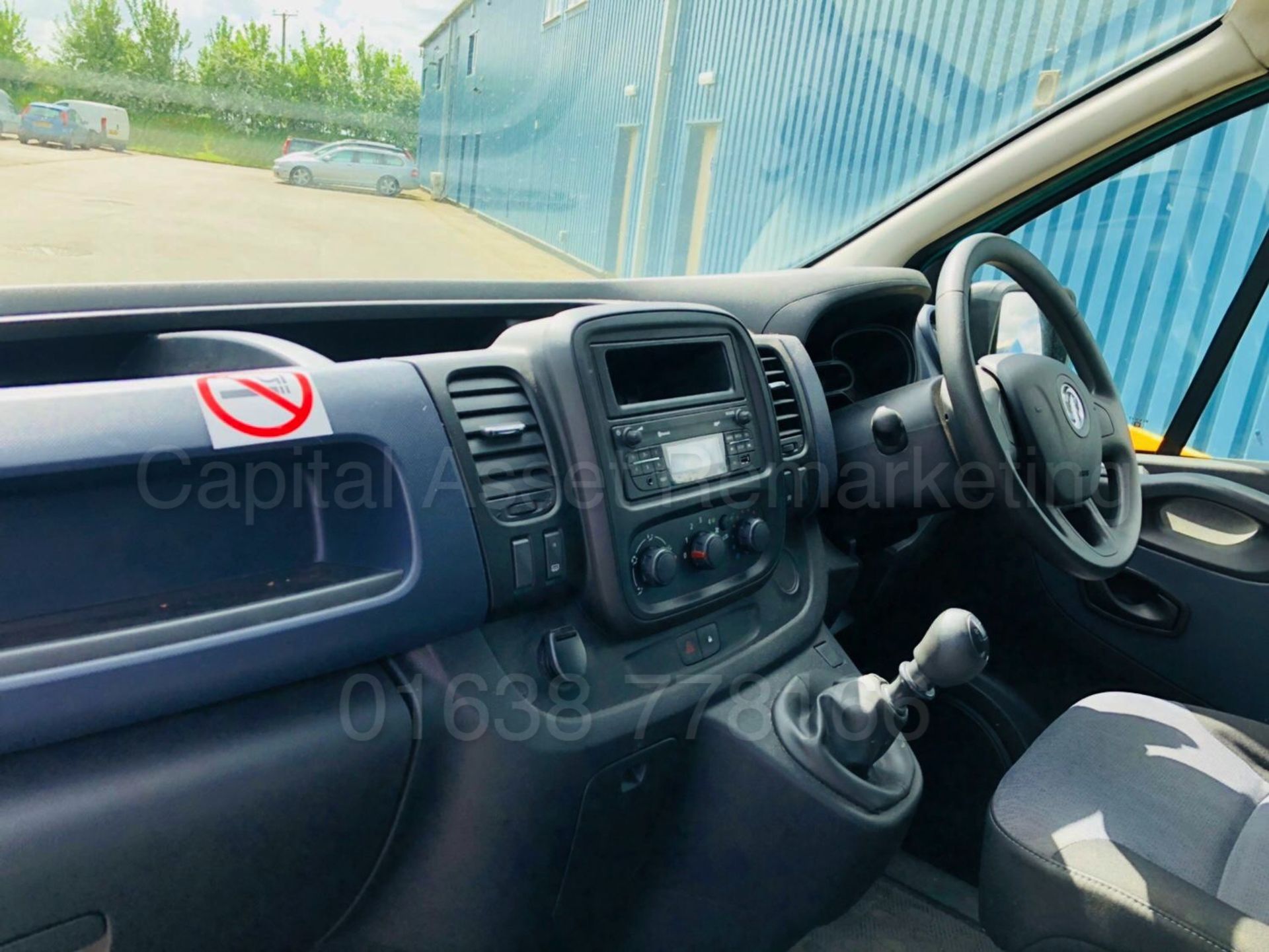 VAUXHALL VIVARO 2900 'ECOFLEX' (2016 MODEL) '1.6 CDTI - 6 SPEED - STOP/START' *HUGE SPEC* - Image 15 of 36