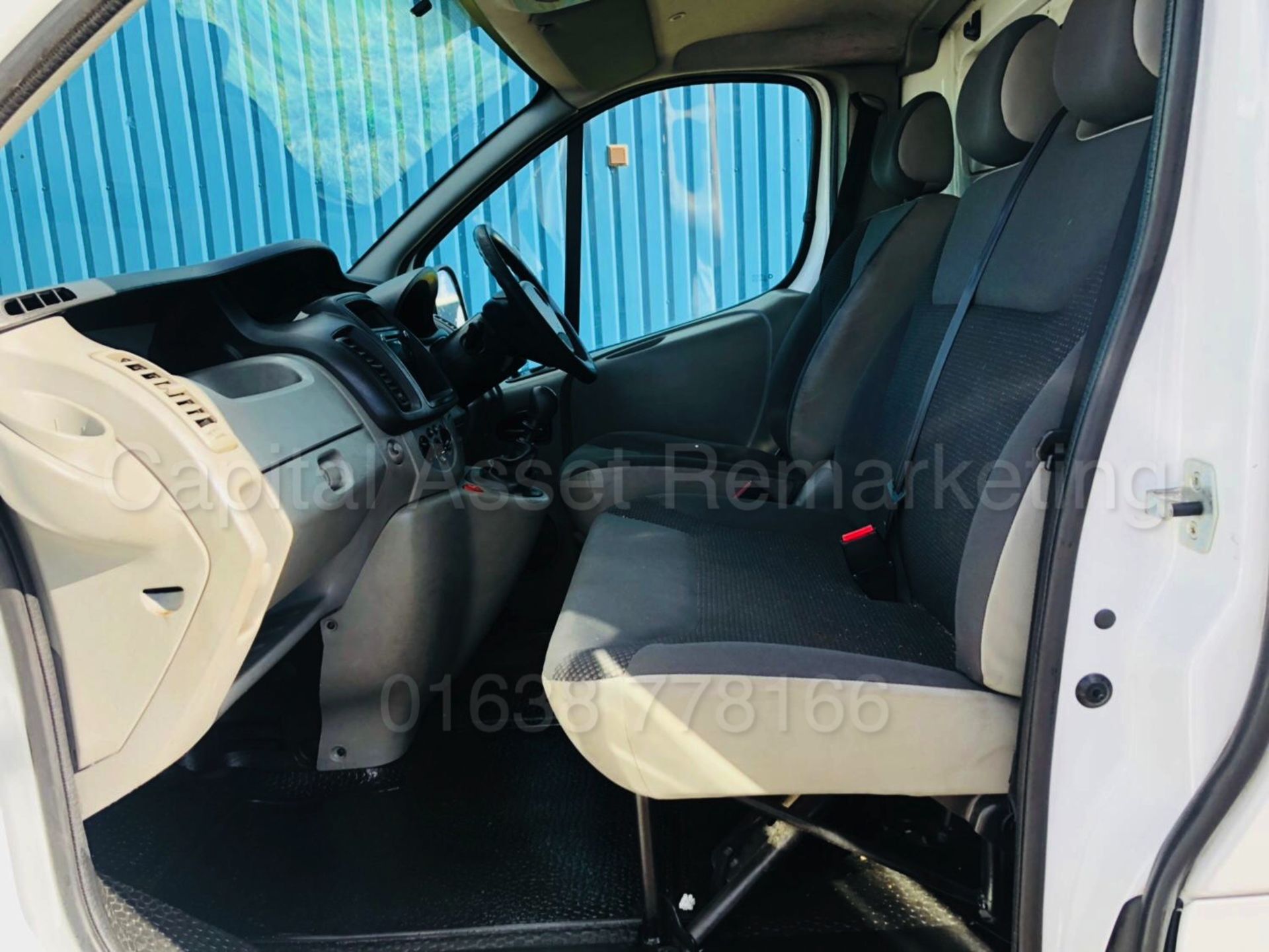 (On Sale) VAUXHALL VIVARO 2700 'SWB - PANEL VAN' (2014 MODEL) '2.0 CDTI - 115 BHP - 6 SPEED' - Bild 7 aus 34