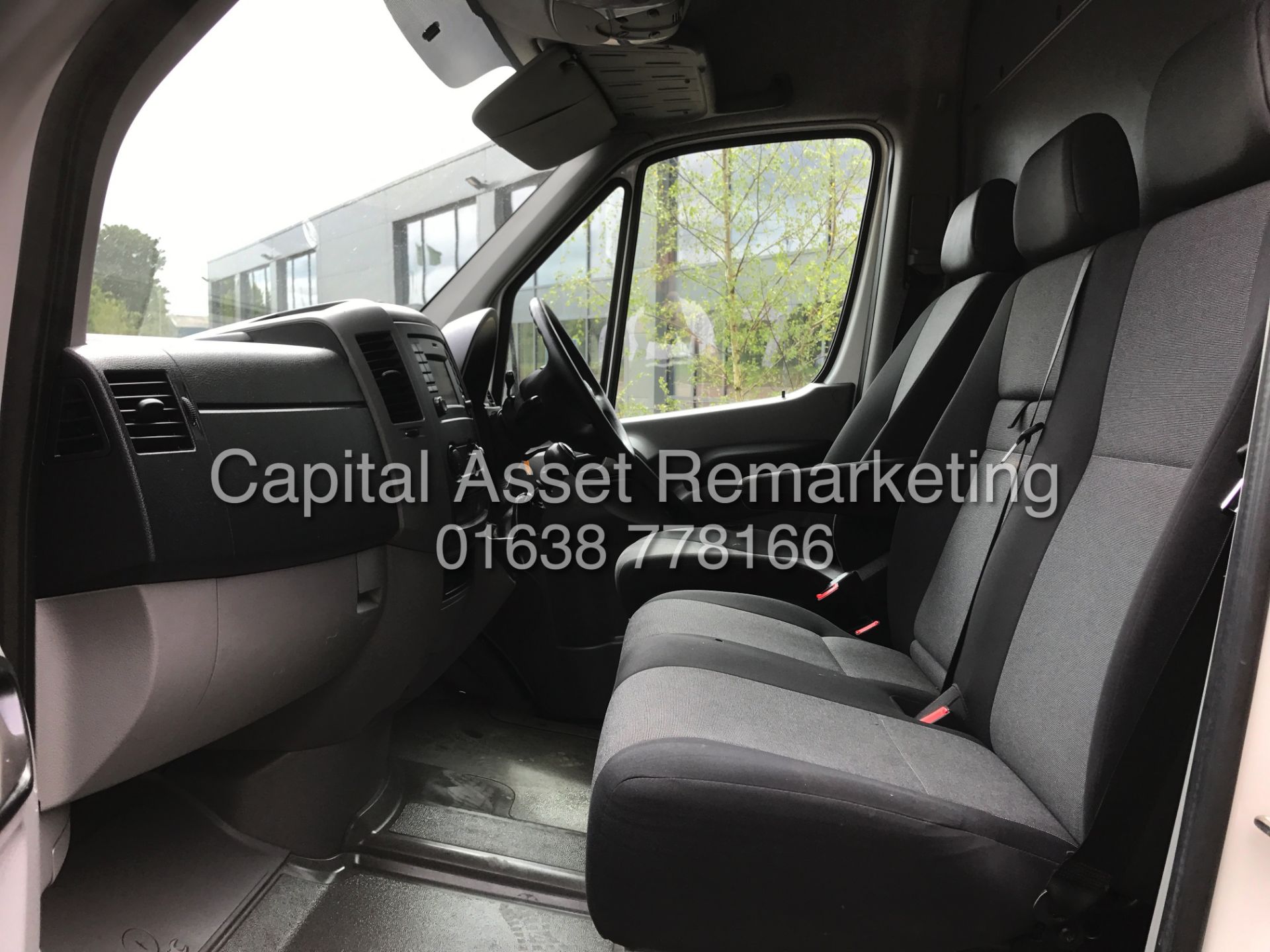 (ON SALE) VOLKSWAGEN CRAFTER 2.0TDI "136BHP" LWB / HI TOP (15 REG) 1 OWNER FSH - CRUISE - ELEC PACK - Image 14 of 19