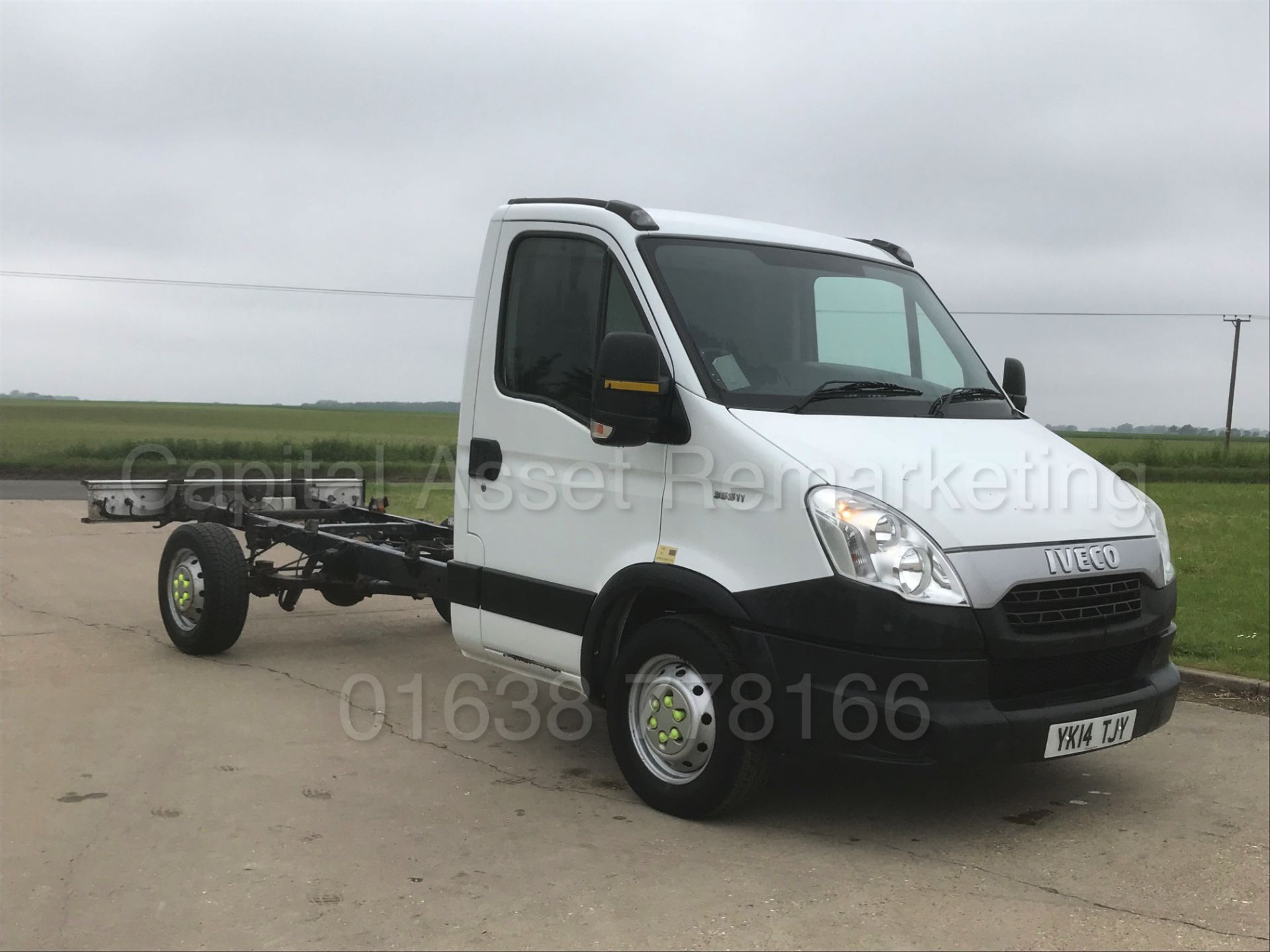 (ON SALE) IVECO DAILY 35S11 'LWB - CHASSIS CAB' (2014 - 14 REG) '2.3 DIESEL - 6 SPEED' (1 OWNER)