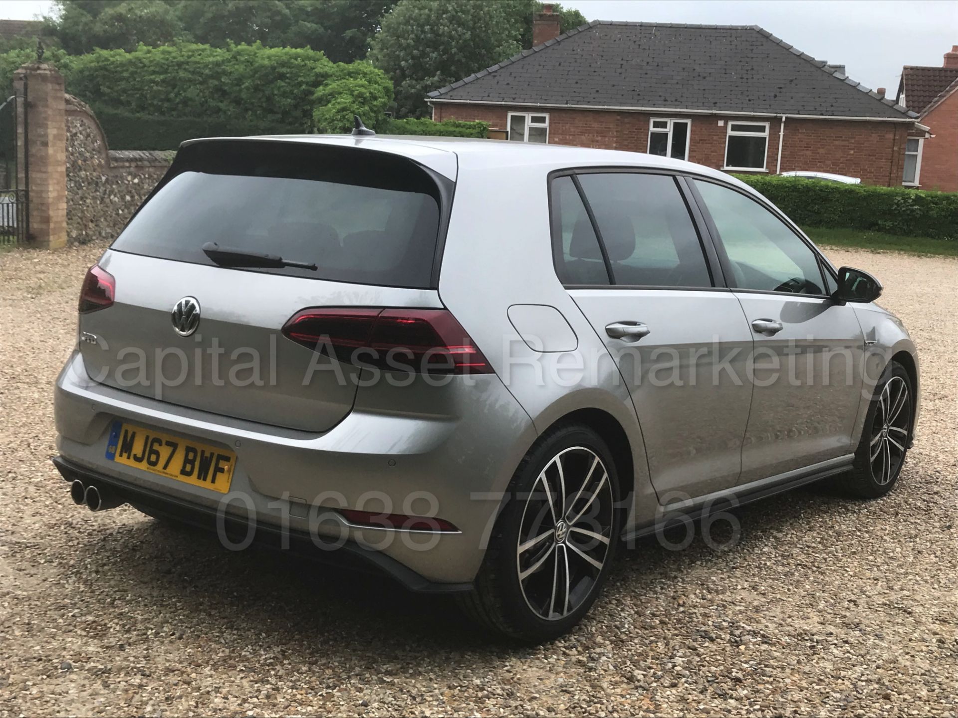 VOLKSWAGEN GOLF *GTD EDITION* 5 DOOR (2017 - 67 REG) '2.0 TDI - 184 BHP' *SAT NAV* (1 OWNER) 50 MPG+ - Image 11 of 48