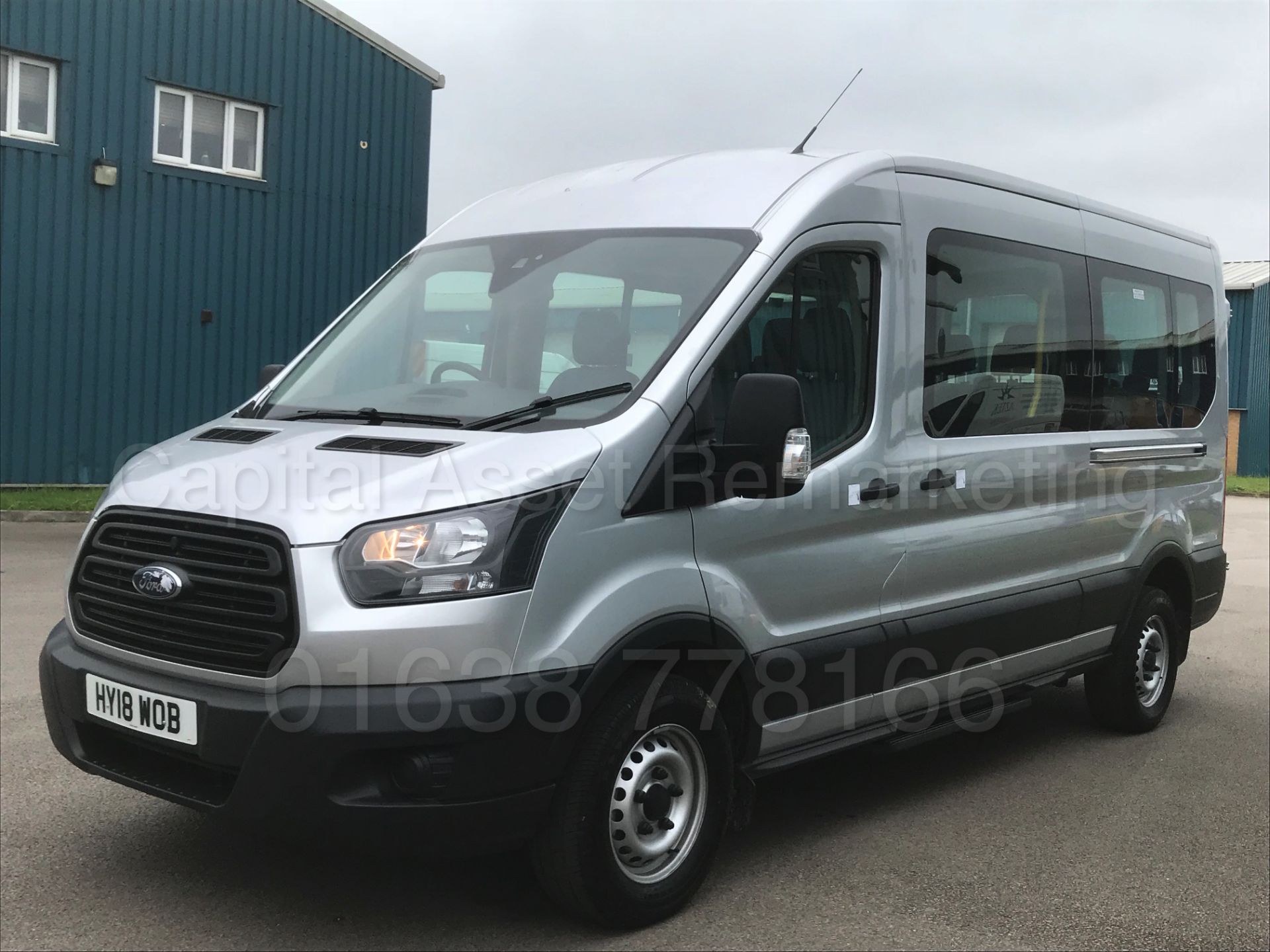 (On Sale) FORD TRANSIT LWB '15 SEATER MINI-BUS' (2018) '2.2 TDCI -125 BHP- 6 SPEED' 130 MILES ONLY ! - Bild 5 aus 50