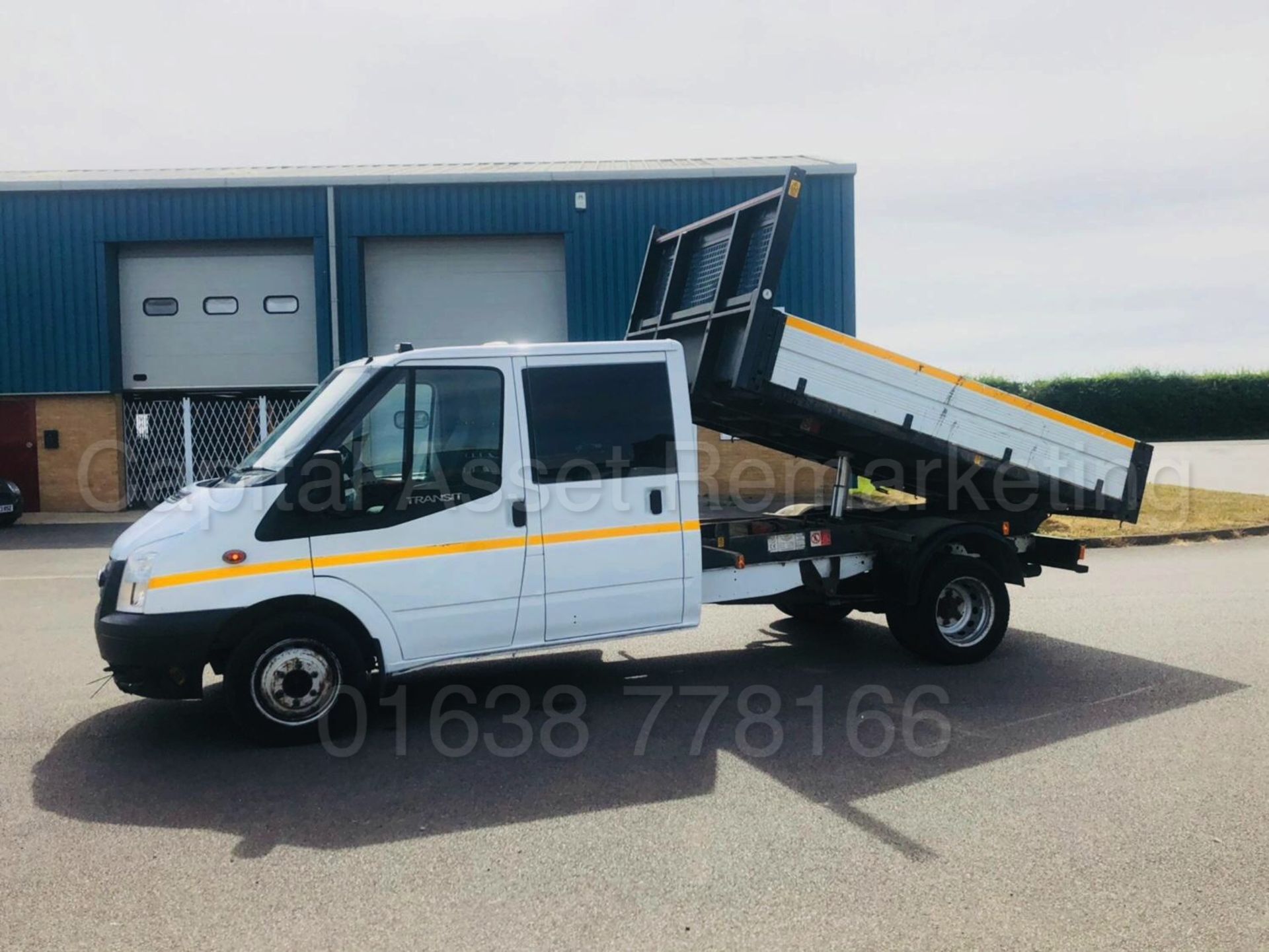 FORD TRANSIT 125 T350L RWD 'DOUBLE CAB TIPPER' (2014) '2.2 TDCI - 125 BHP - 6 SPEED' **3500 KG** - Image 34 of 35