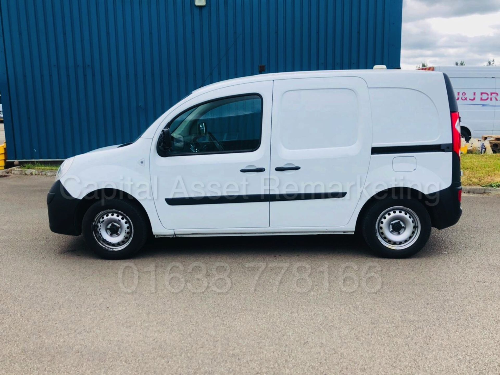 (On Sale) RENAULT KANGOO ML19 'PANEL VAN' *MEALS ON WHEELS* (2013 MODEL) '1.5 DCI - 90 BHP’ *A/C* - Image 25 of 29