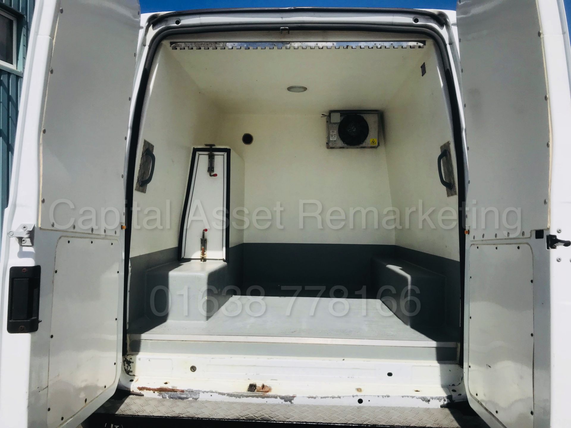 (On Sale) FORD TRANSIT 125 T350L RWD 'LWB - FRIDGE / FREEZER' (2014) '2.2 TDCI - 125 BHP - 6 SPEED' - Image 23 of 29