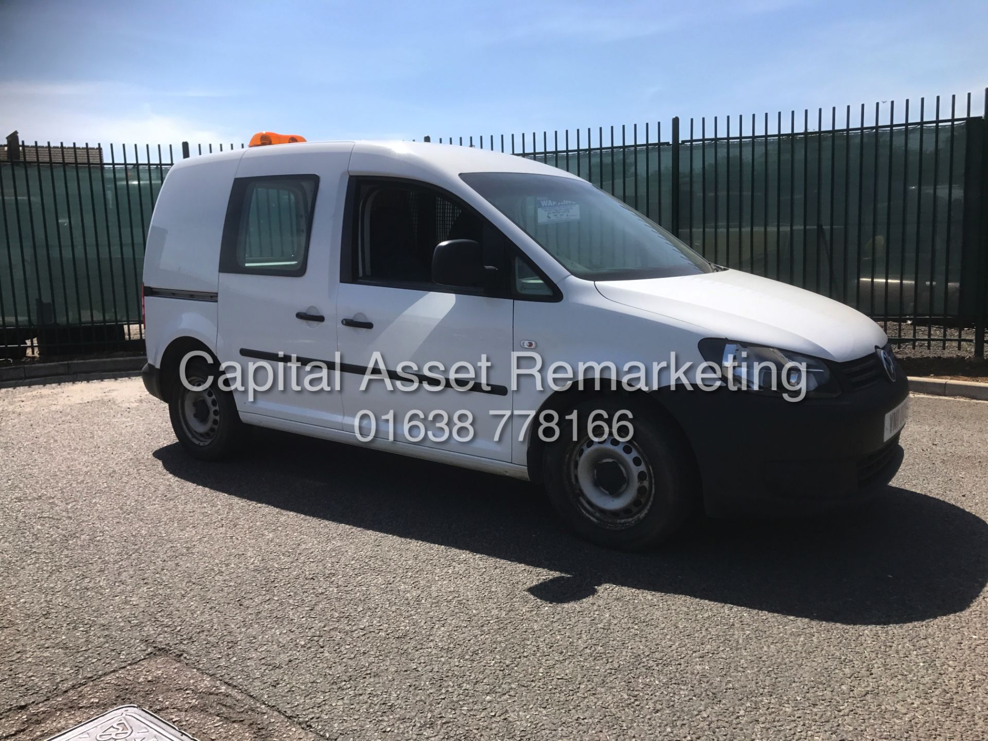 On Sale VOLKSWAGEN CADDY 1.6TDI C20 COMBI VAN (11 REG - NEW SHAPE) TWIN SIDE DOORS - ELEC PACK -