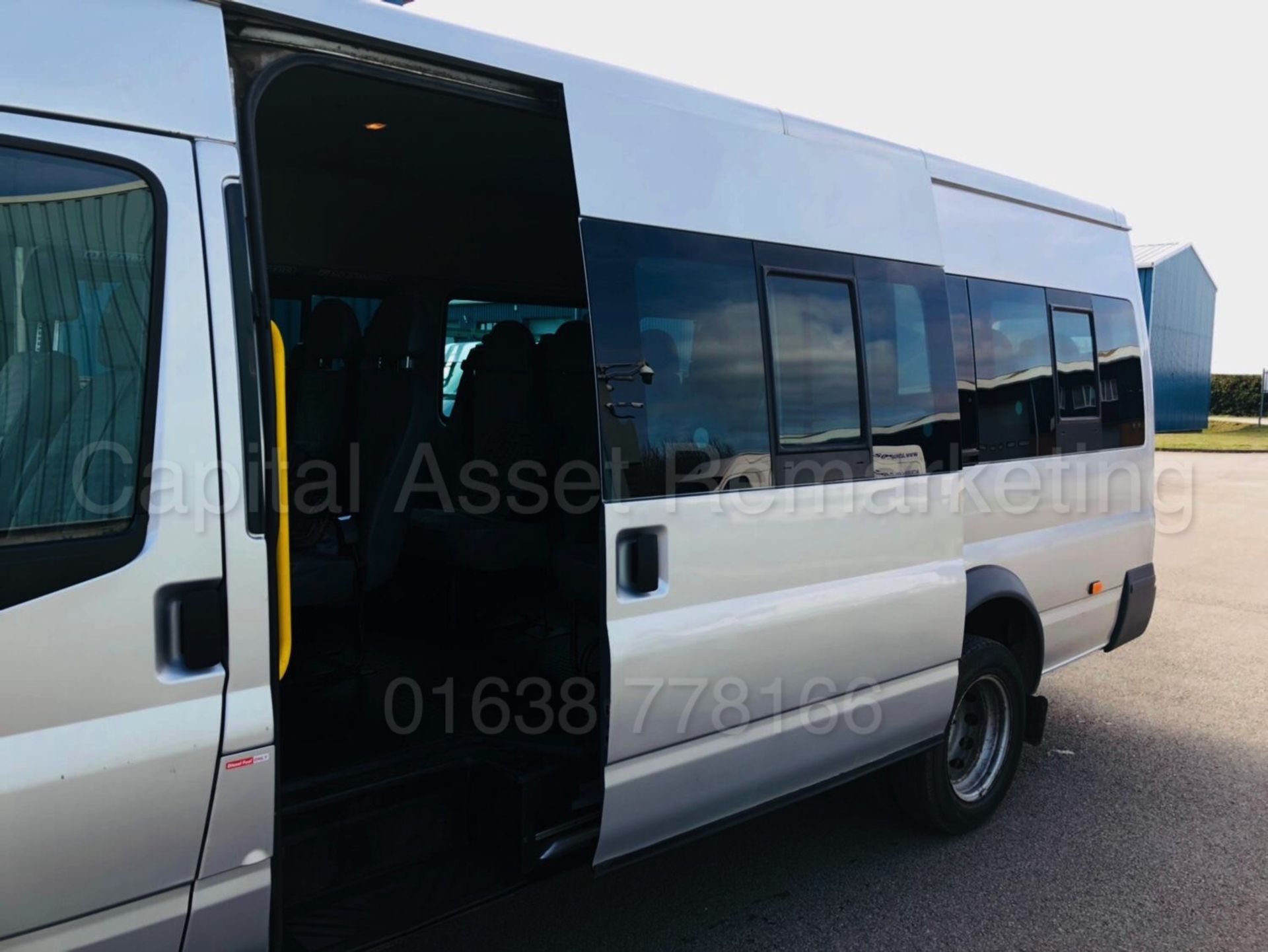 (On Sale) FORD TRANSIT 115 T430 'XLWB - 17 SEATER MINI-BUS' (2011) '2.4 TDCI - 115 BHP - 6 SPEED' - Image 11 of 37