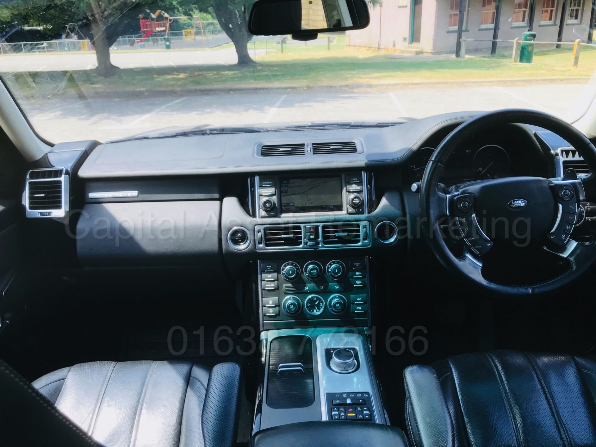 (On Sale) RANGE ROVER VOGUE SE (2011) 'TDV8 -8 SPEED AUTO' **FULLY LOADED** (1 OWNER - FULL HISTORY) - Image 37 of 60