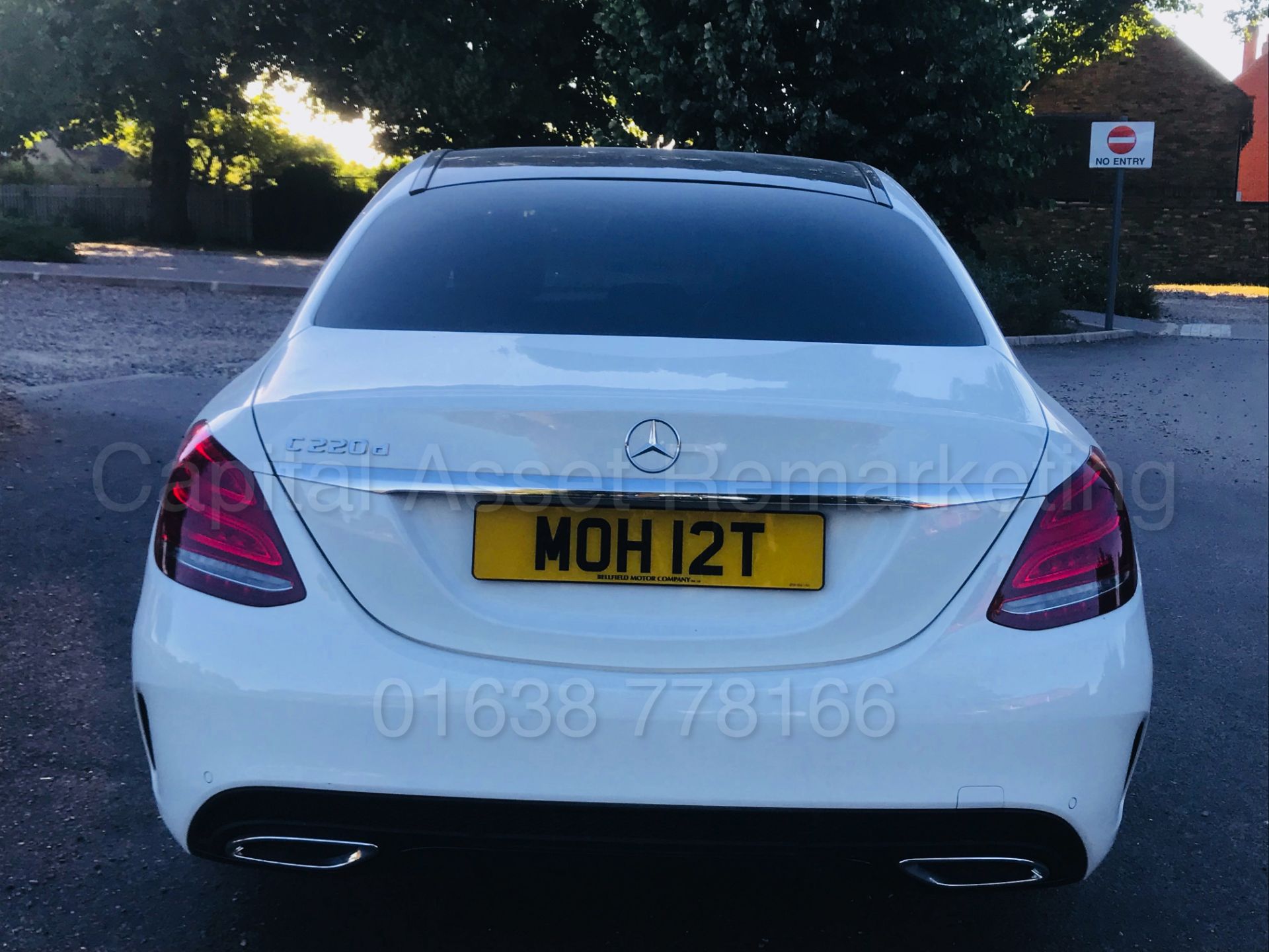 (On Sale) MERCEDES-BENZ C220D 'AMG LINE - PREMIUM' (2017- 67 REG) '9-G TRONIC AUTO - NAV - PAN ROOF' - Image 13 of 58