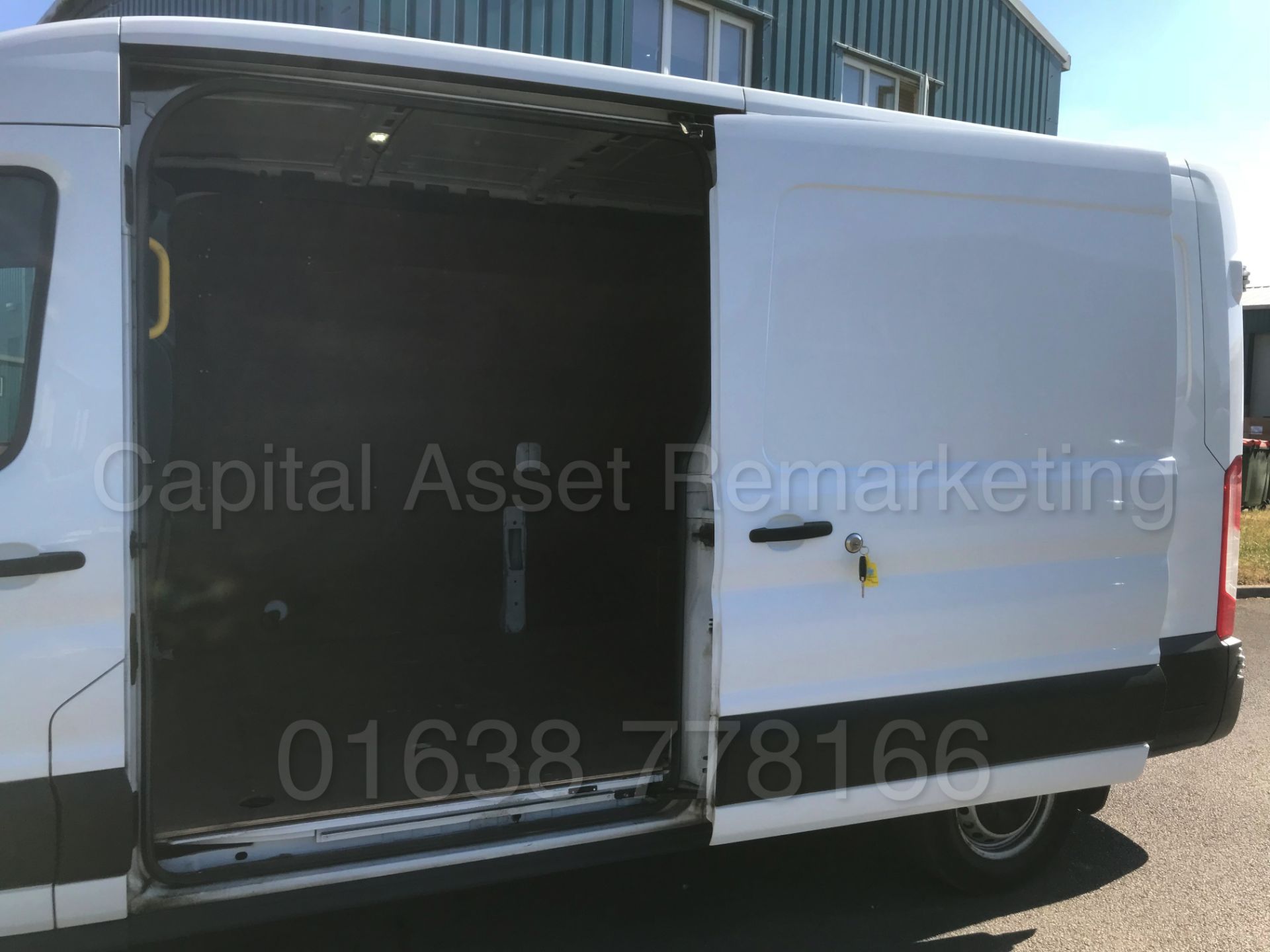 (On Sale) FORD TRANSIT 'LWB - PANEL VAN' (2014) '2.2 TDCI - 125 BHP - 6 SPEED' *AIR CON* (NO VAT) - Image 20 of 35