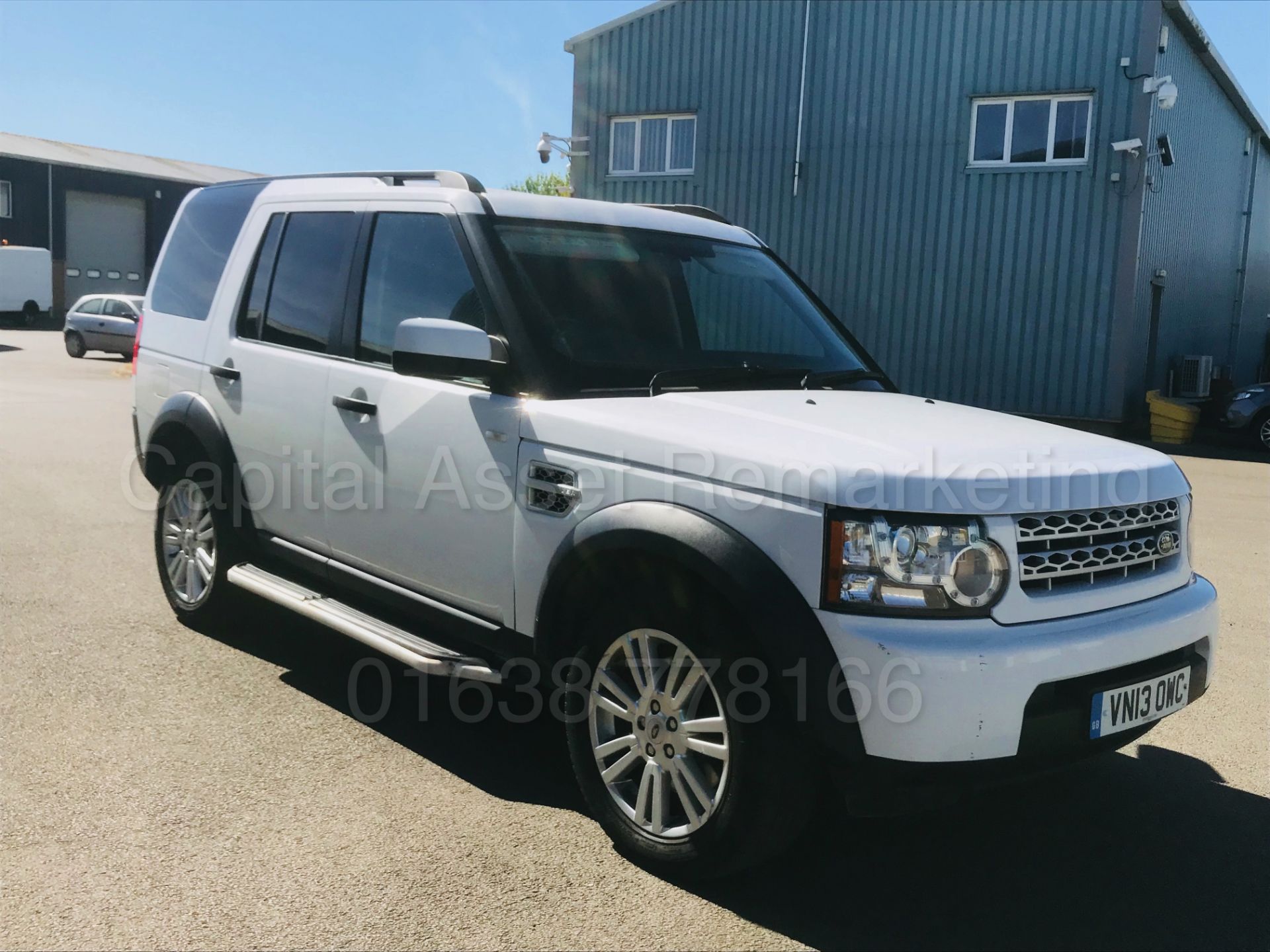 (On Sale) LAND ROVER DISCOVERY 4 **COMMERCIAL VAN**(2013 - 13 REG) '3.0 TDV6 - 210 BHP - AUTO' - Image 2 of 38