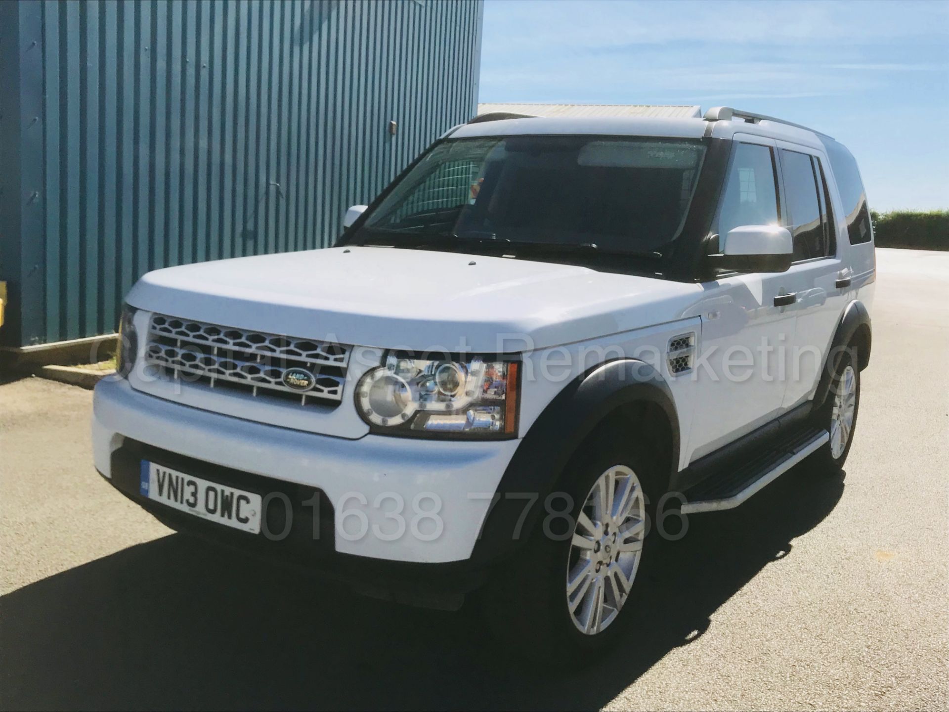 (On Sale) LAND ROVER DISCOVERY 4 **COMMERCIAL VAN**(2013 - 13 REG) '3.0 TDV6 - 210 BHP - AUTO' - Image 5 of 38