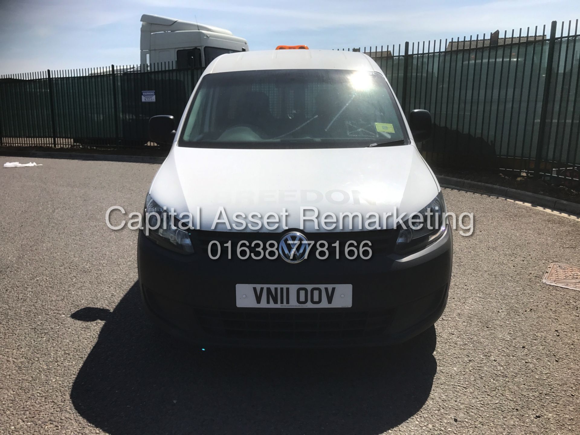 On Sale VOLKSWAGEN CADDY 1.6TDI C20 COMBI VAN (11 REG - NEW SHAPE) TWIN SIDE DOORS - ELEC PACK - - Image 2 of 16