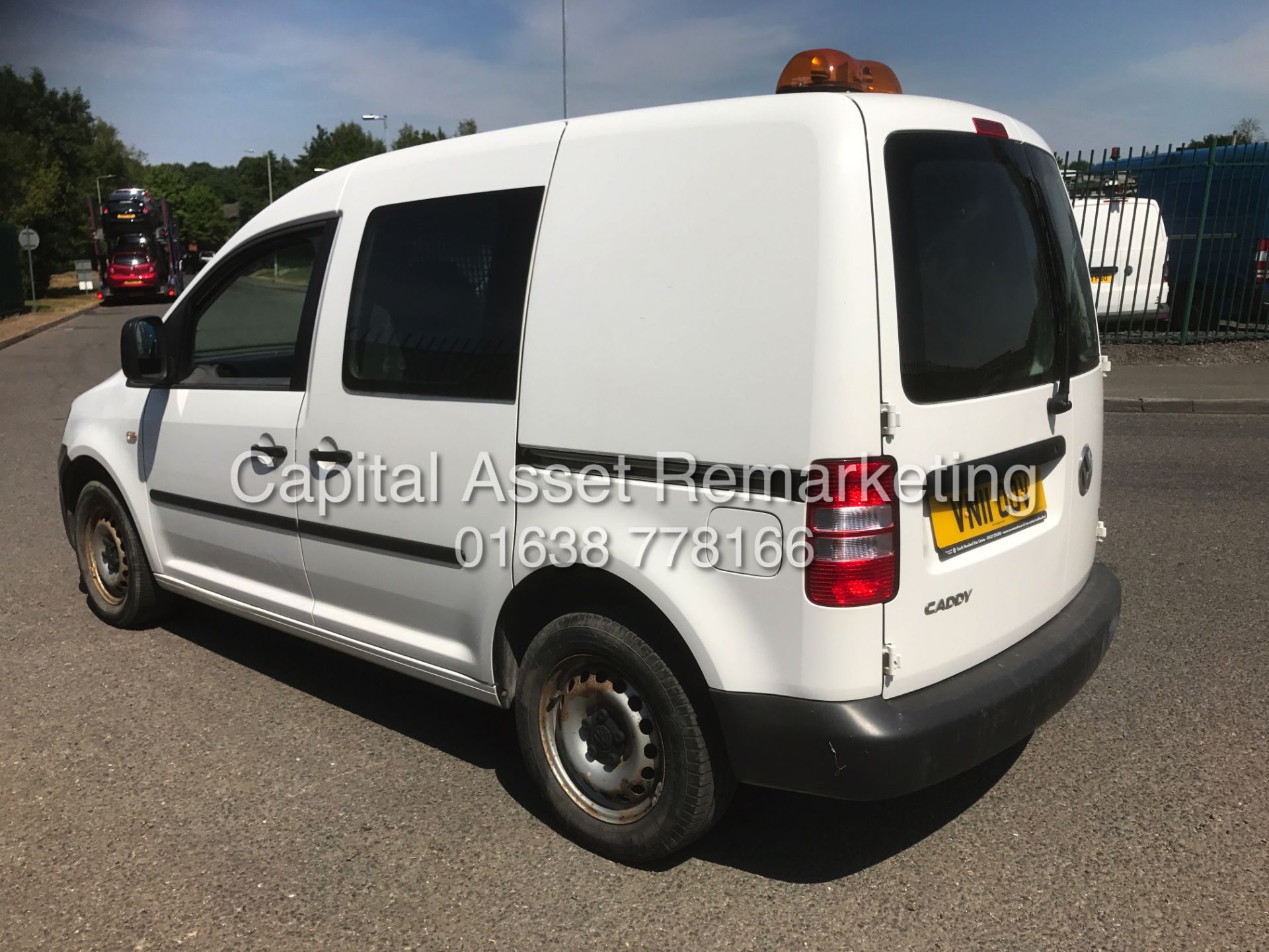 On Sale VOLKSWAGEN CADDY 1.6TDI C20 COMBI VAN (11 REG - NEW SHAPE) TWIN SIDE DOORS - ELEC PACK - - Image 5 of 16