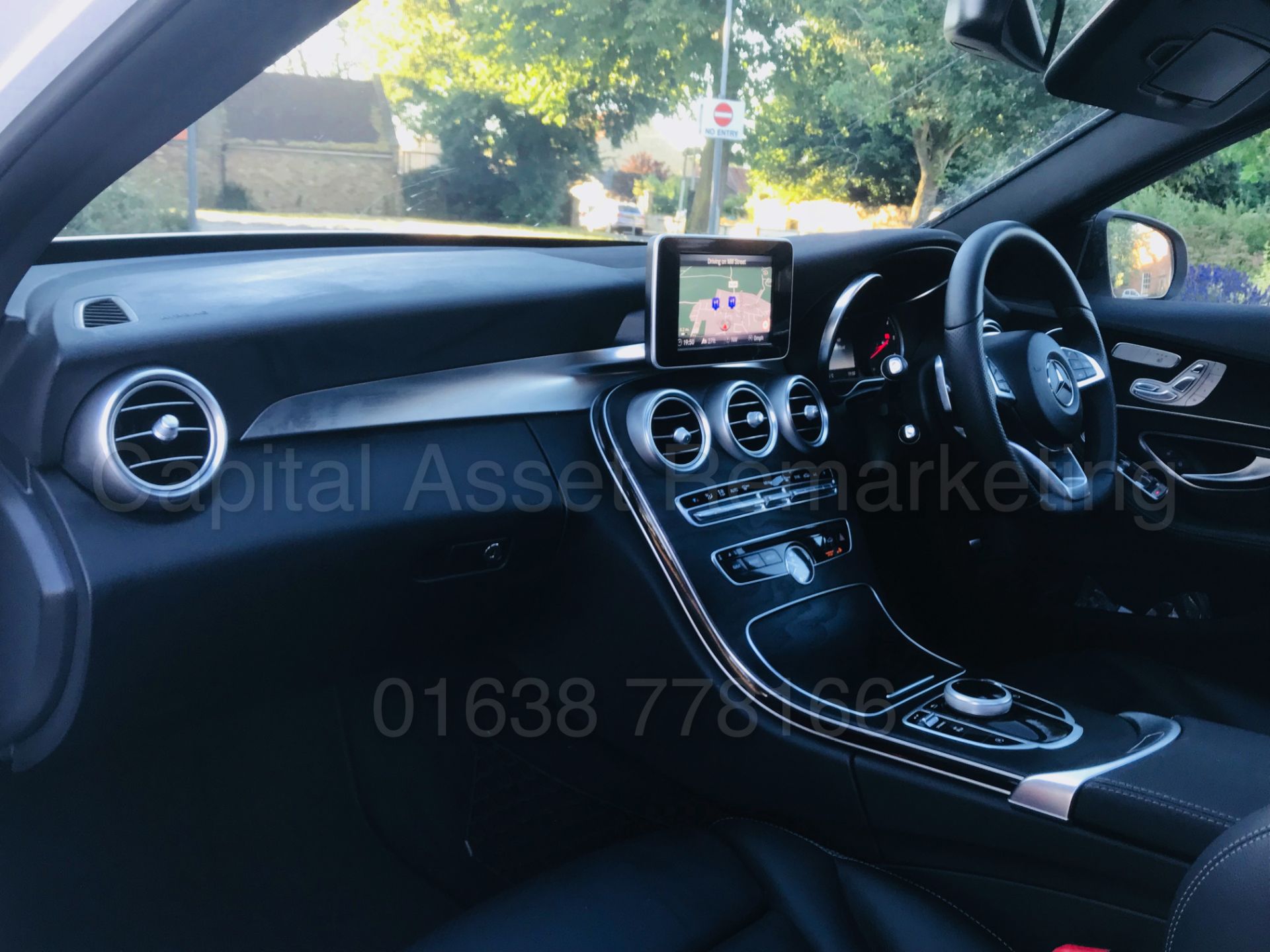 (On Sale) MERCEDES-BENZ C220D 'AMG LINE - PREMIUM' (2017- 67 REG) '9-G TRONIC AUTO - NAV - PAN ROOF' - Image 26 of 58