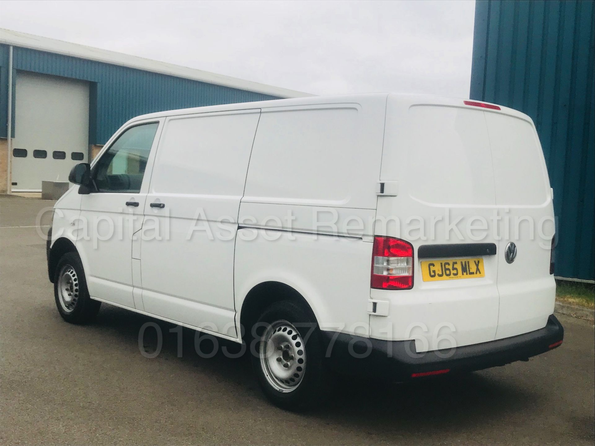 (ON SALE) VOLKSWAGEN TRANSPORTER 'SWB -PANEL VAN' (2016 MODEL) '2.0 TDI-102 BHP' **ELECTRIC PACK** - Image 5 of 31