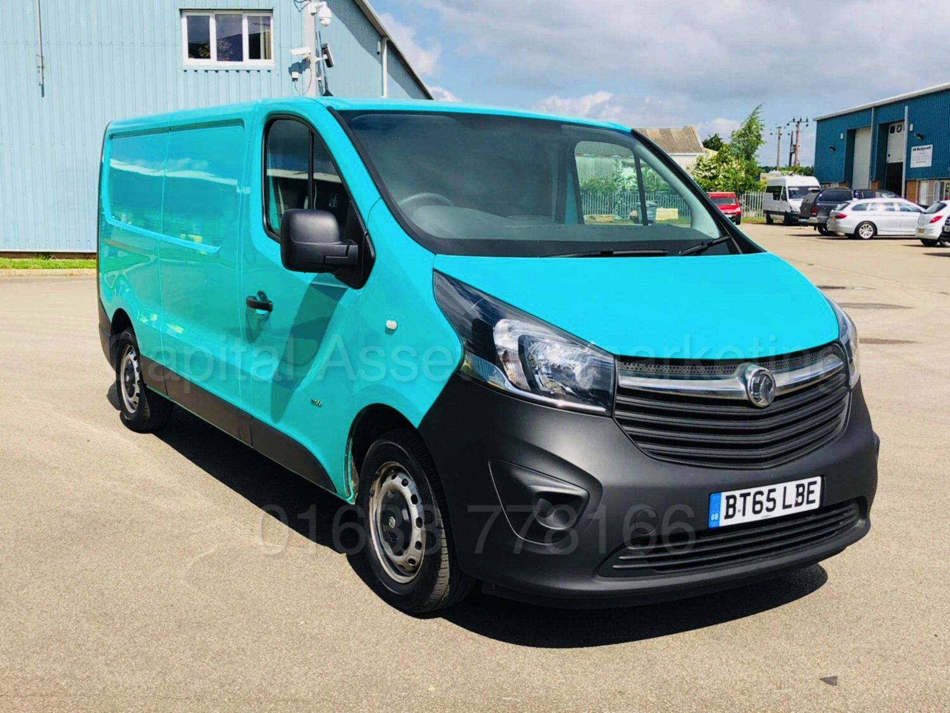 (ON SALE) VAUXHALL VIVARO 2900 'ECOFLEX' PANEL VAN (2016 MODEL) '1.6 CDTI - 6 SPEED - STOP/START' - Image 3 of 36