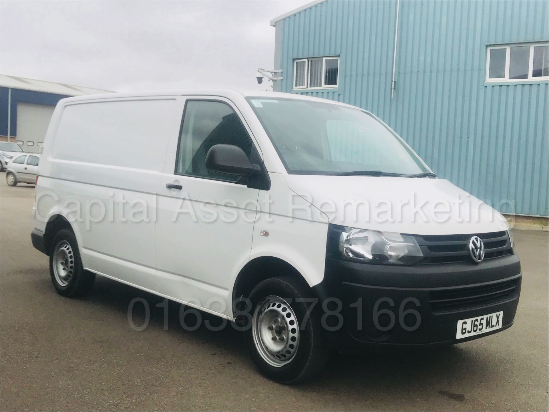 (ON SALE) VOLKSWAGEN TRANSPORTER 'SWB -PANEL VAN' (2016 MODEL) '2.0 TDI-102 BHP' **ELECTRIC PACK** - Bild 12 aus 31