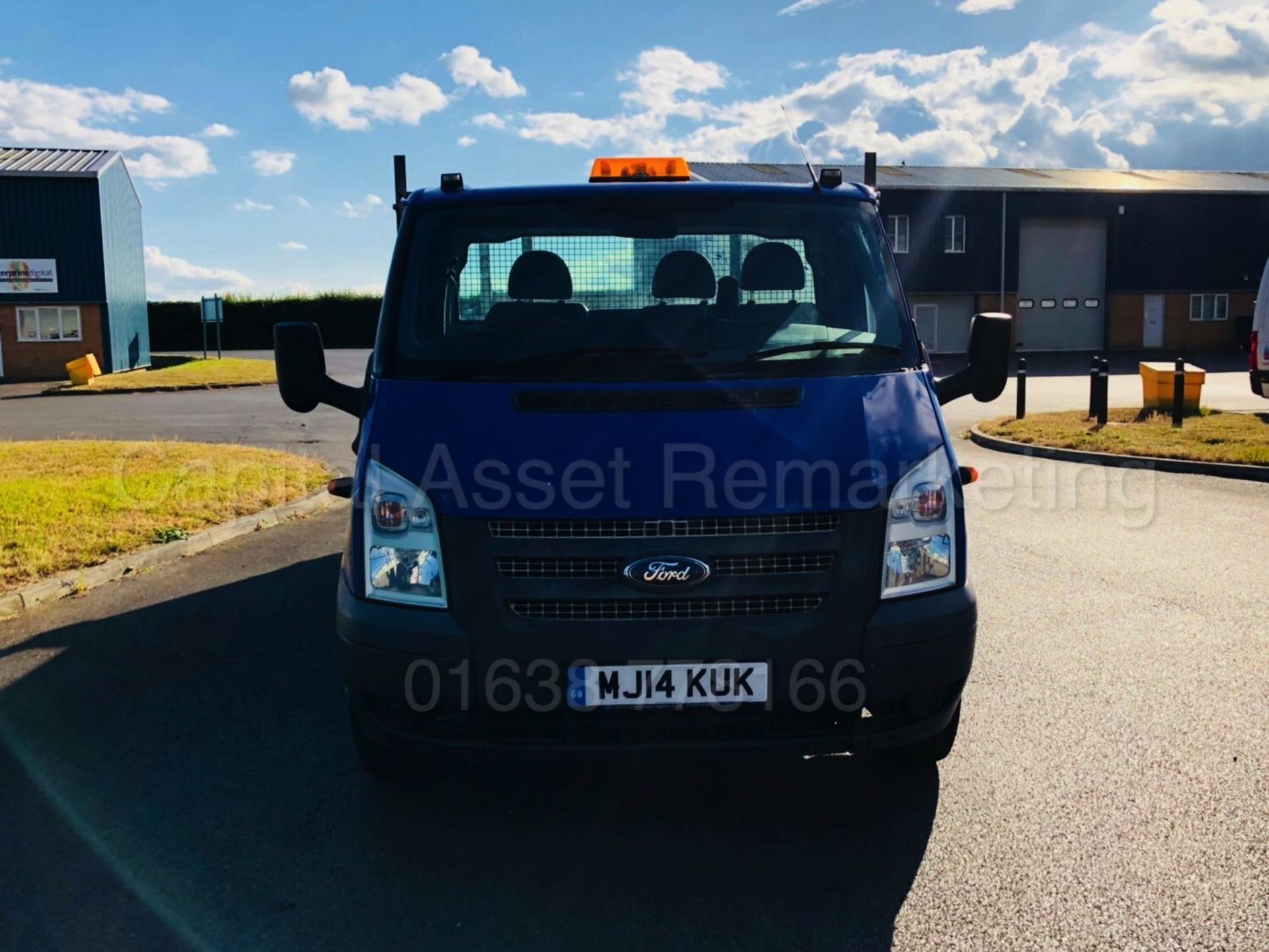 FORD TRANSIT 125 T350 'LWB - DROPSIDE' (2014) '2.2 TDCI - 125 BHP - 6 SPEED' **TAIL-LIFT** - Image 31 of 38