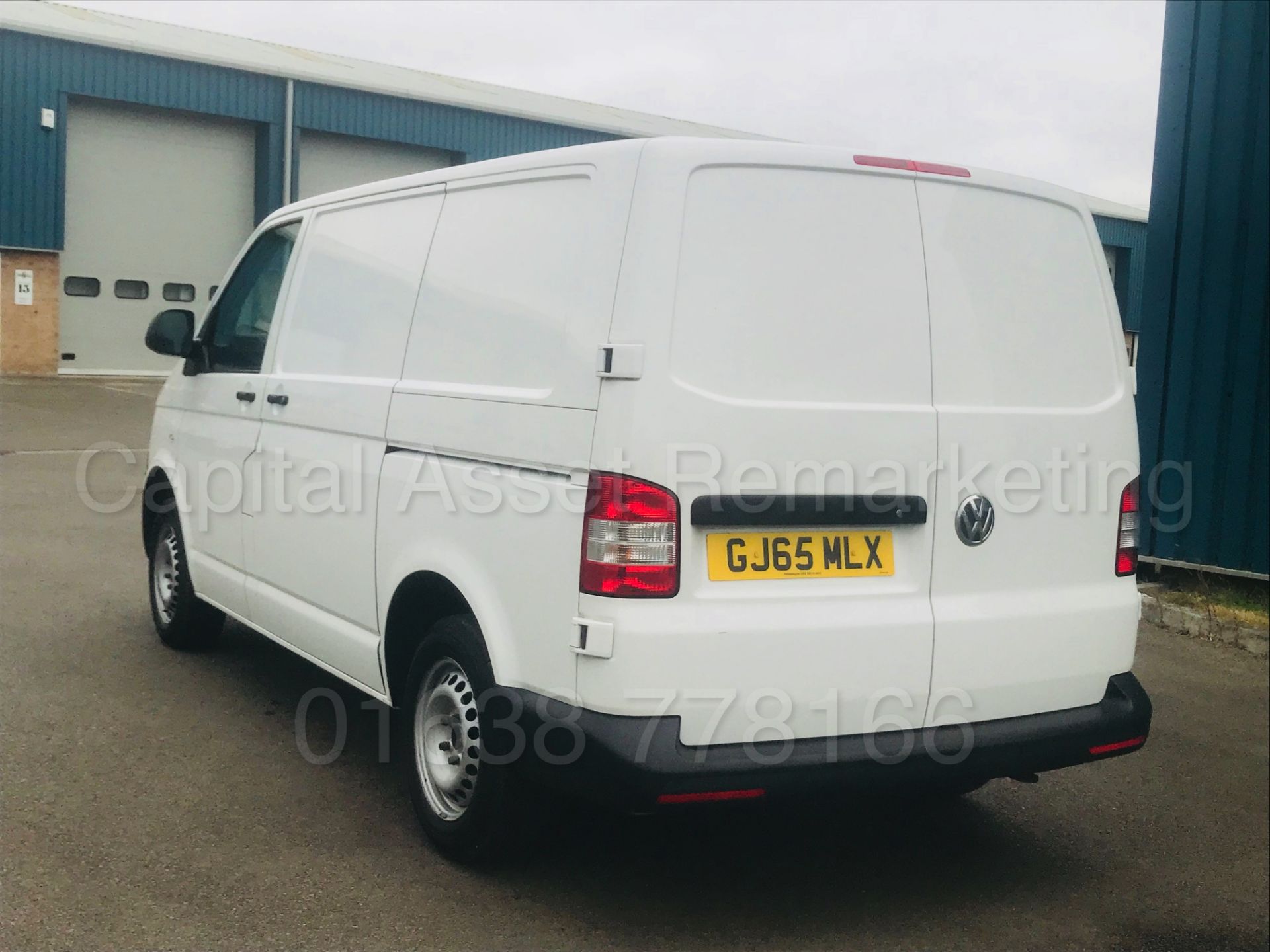 (ON SALE) VOLKSWAGEN TRANSPORTER 'SWB -PANEL VAN' (2016 MODEL) '2.0 TDI-102 BHP' **ELECTRIC PACK** - Image 6 of 31