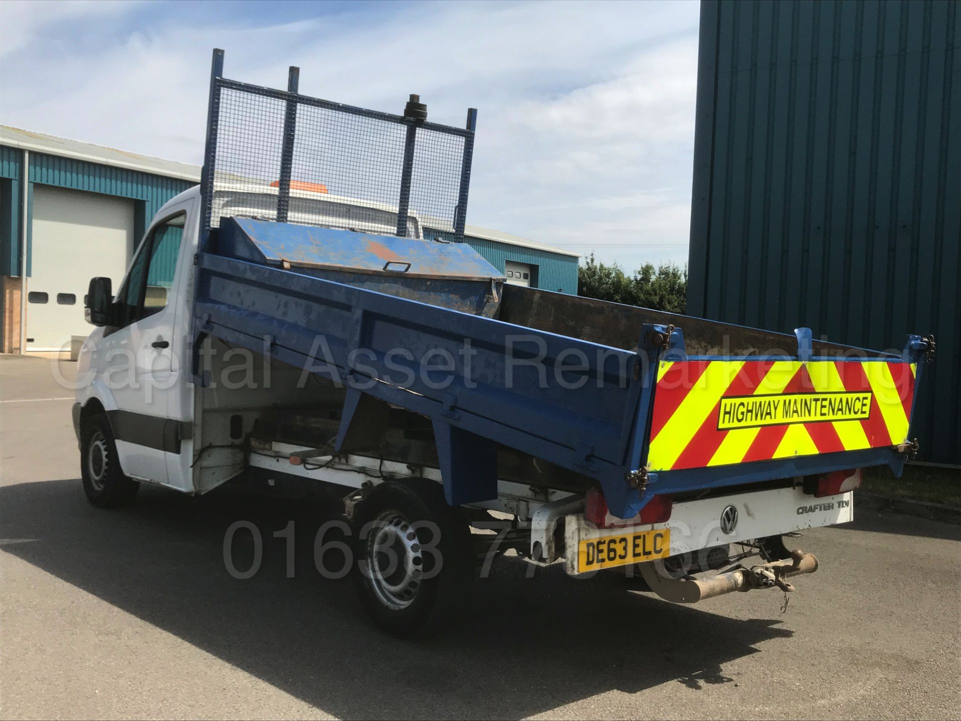 (ON SALE) VOLKSWAGEN CRAFTER CR35 *TIPPER* (2014 MODEL) '2.0 TDI "109 BHP" (LOW MILES) **3500KG** - Image 9 of 27