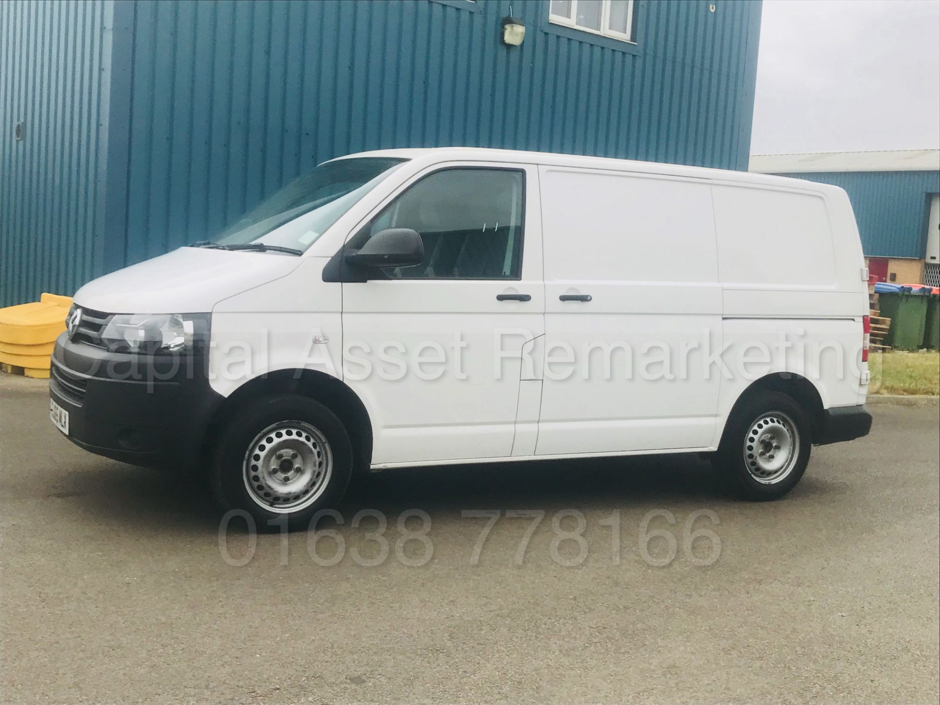 (ON SALE) VOLKSWAGEN TRANSPORTER 'SWB -PANEL VAN' (2016 MODEL) '2.0 TDI-102 BHP' **ELECTRIC PACK** - Bild 4 aus 31