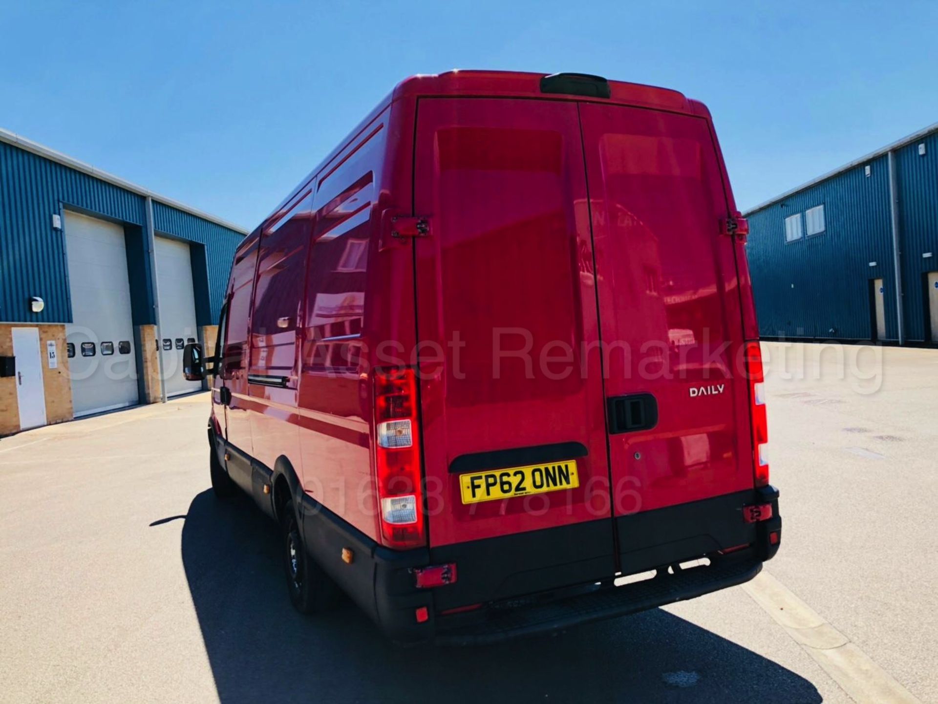 IVECO DAILY 35S13 'LWB HI-ROOF - PANEL VAN' (2013 MODEL) '2.3 DIESEL - 127 BHP - 6 SPEED' - Image 13 of 22