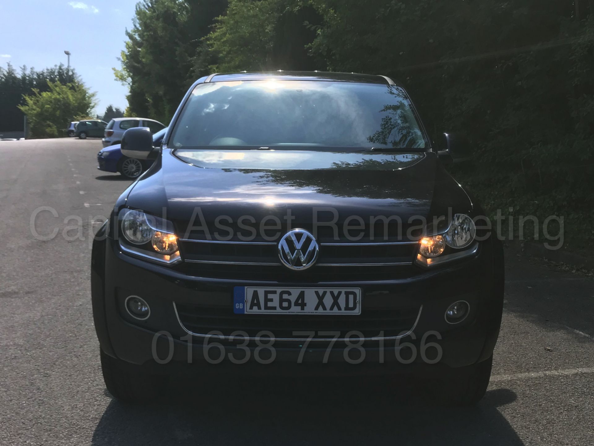 VOLKSWAGEN AMAROK **HIGHLINE** D/CAB PICK-UP (2015 MODEL) '2.0 TDI - 180 BHP - LEATHER - SAT NAV' - Image 4 of 40