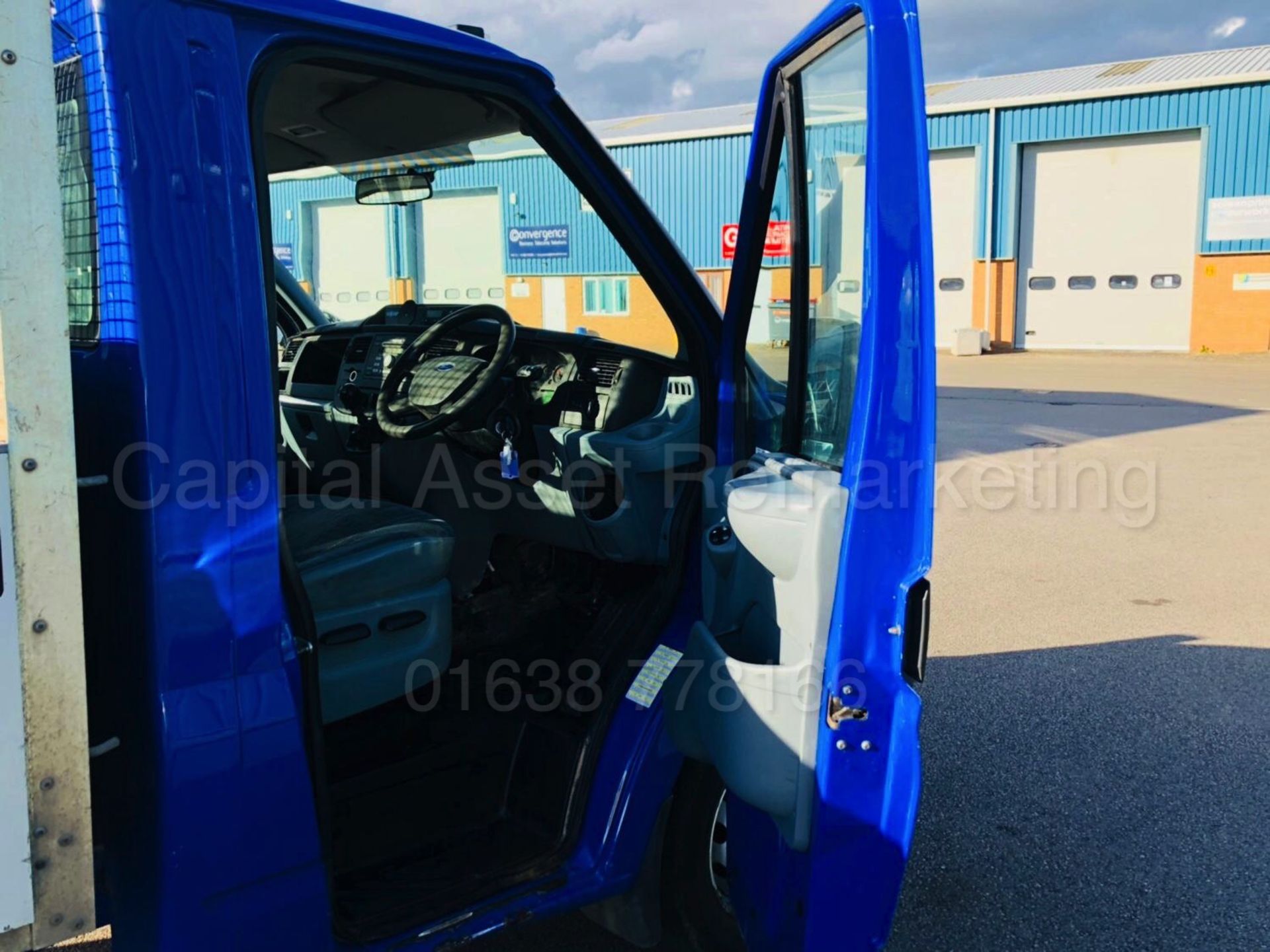 FORD TRANSIT 125 T350 'LWB - DROPSIDE' (2014) '2.2 TDCI - 125 BHP - 6 SPEED' **TAIL-LIFT** - Bild 6 aus 38