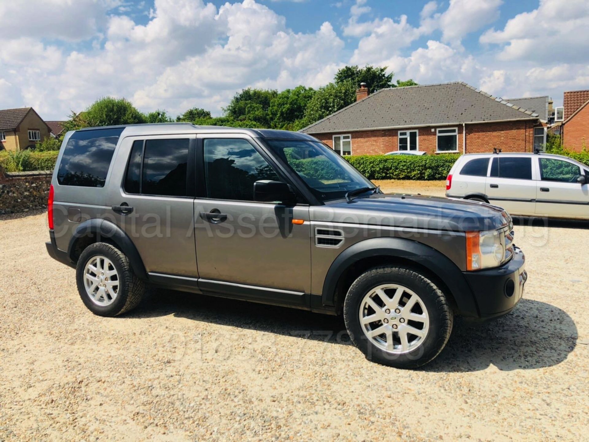 (On Sale) LAND ROVER DISCOVERY 3 'XS EDITION' **COMMERCIAL VAN**(2008 MODEL) 'TDV6-190 BHP' (NO VAT) - Image 11 of 37