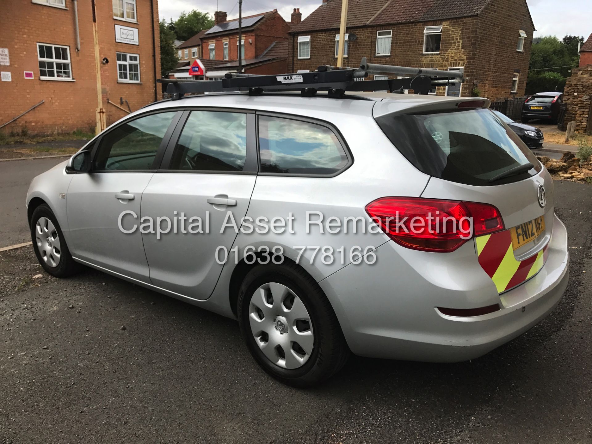 VAUXHALL ASTRA 1.7CDTI ECO FLEX "EXCLUSIV" ESTATE (12 REG ) 1 OWNER FSH - GREAT SPEC - AIR CON - Image 5 of 16