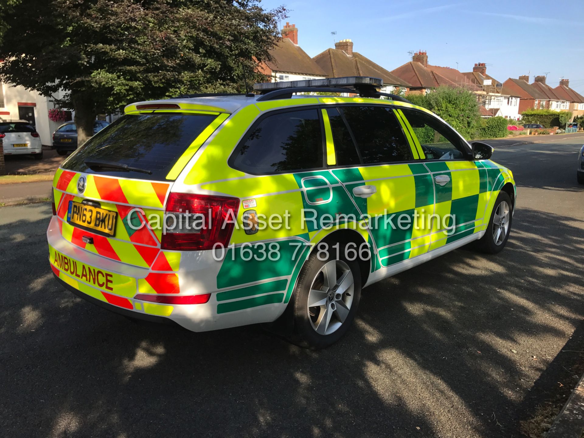 SKODA OCTAVIA 2.0TDI "150BHP-SE" ESTATE (2014 MODEL) AMBULANCE VEHICLE - ALL EQUIPMENT - NEW SHAPE! - Image 7 of 25