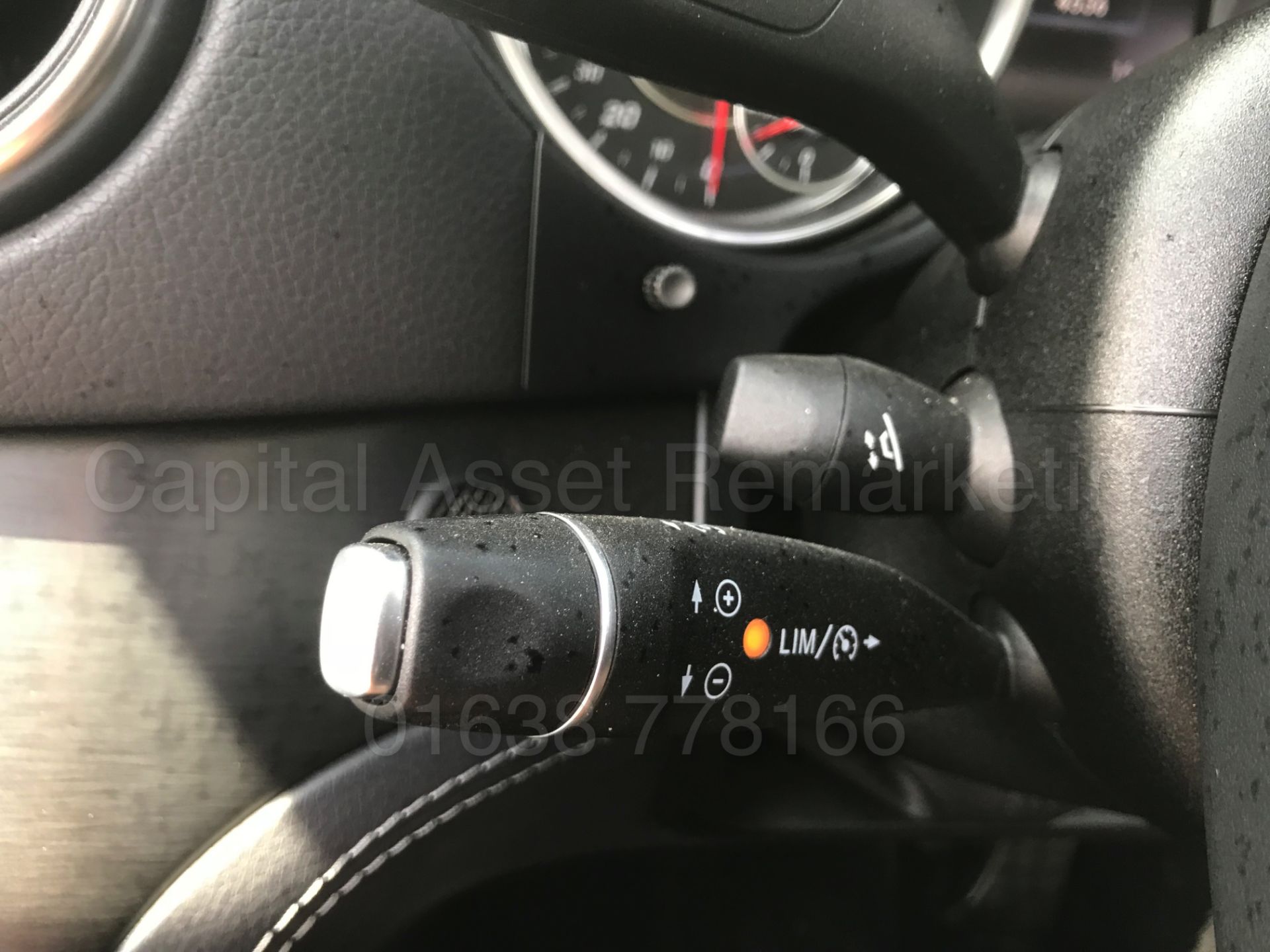 MERCEDES-BENZ SL 400 'AMG EDITION' (2018 MODEL) '3.0 V6 - 367 BHP - 9 SPEED AUTO' **MASSIVE SPEC** - Image 67 of 75