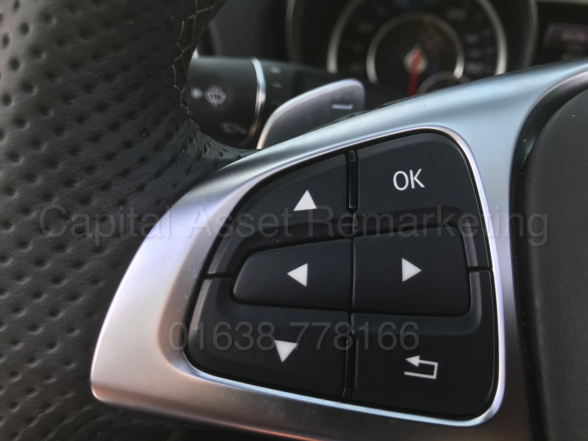 MERCEDES-BENZ SL 400 'AMG EDITION' (2018 MODEL) '3.0 V6 - 367 BHP - 9 SPEED AUTO' **MASSIVE SPEC** - Image 68 of 75