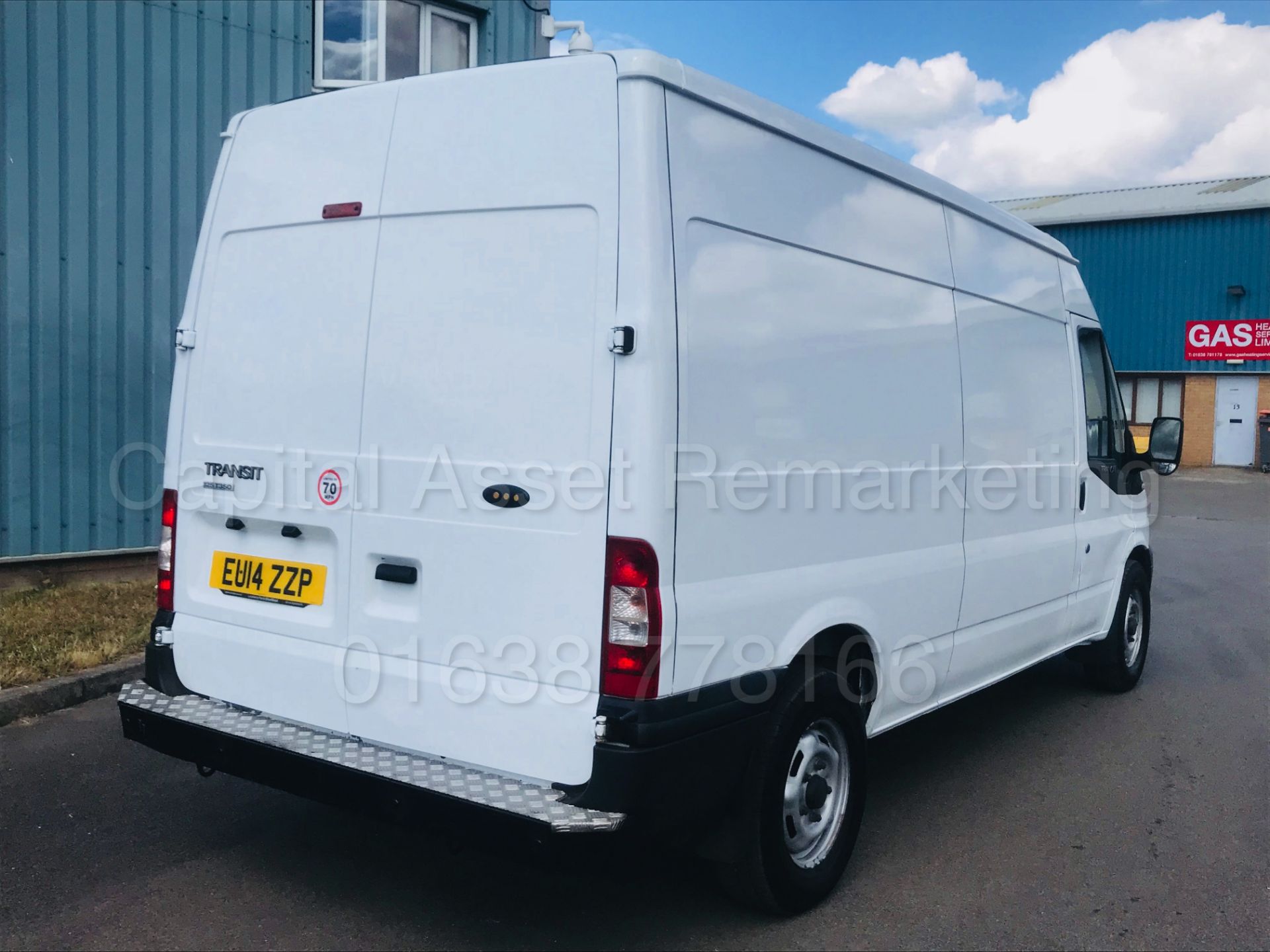 FORD TRANSIT 125 T350L RWD 'LWB - FRIDGE / FREEZER' (2014) '2.2 TDCI - 125 BHP - 6 SPEED' *SAT NAV* - Image 7 of 29