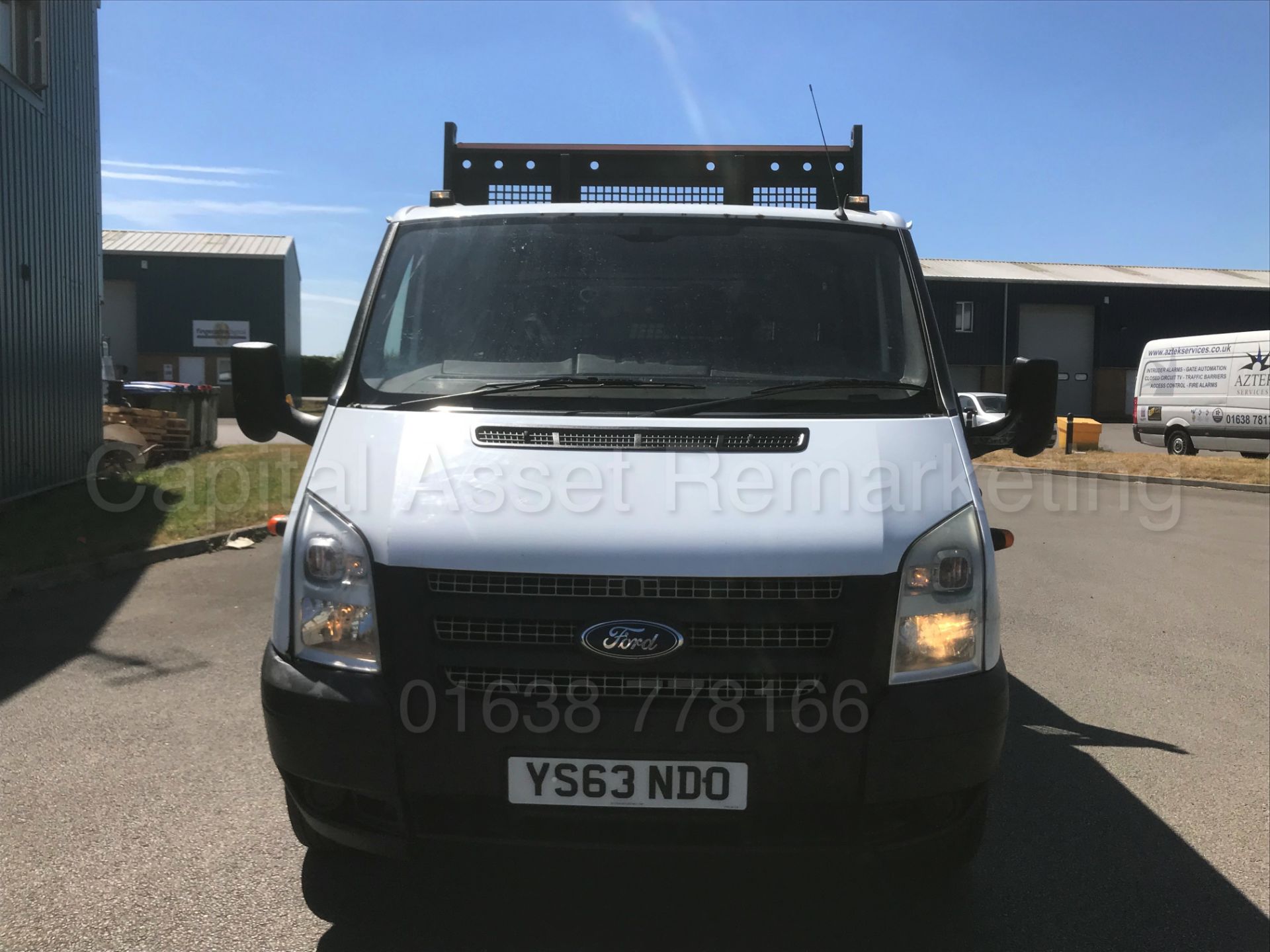 FORD TRANSIT 125 T350 'DOUBLE CAB - TIPPER' (2014) '2.1 TDCI - 125 BHP - 6 SPEED' - Image 3 of 29