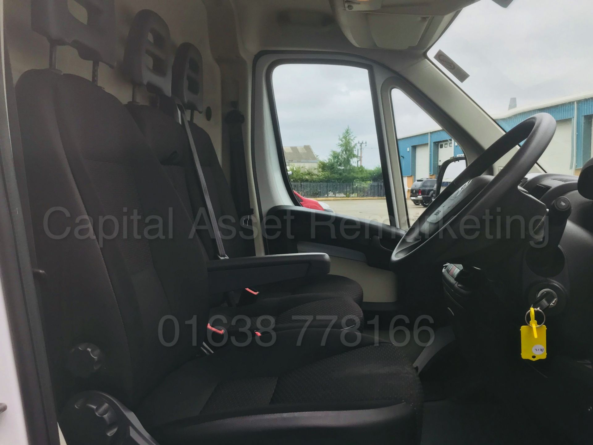 CITROEN RELAY 35 'LWB HI-ROOF' PANEL VAN (2016) '2.2 HDI - 130 BHP - 6 SPEED' **ENTERPRISE EDITION** - Image 28 of 38