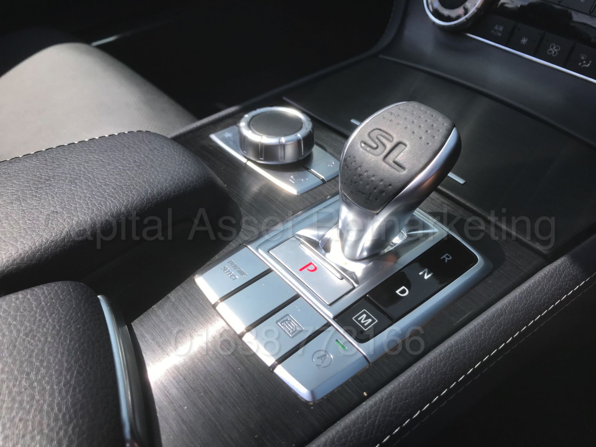 MERCEDES-BENZ SL 400 'AMG EDITION' (2018 MODEL) '3.0 V6 - 367 BHP - 9 SPEED AUTO' **MASSIVE SPEC** - Image 63 of 75