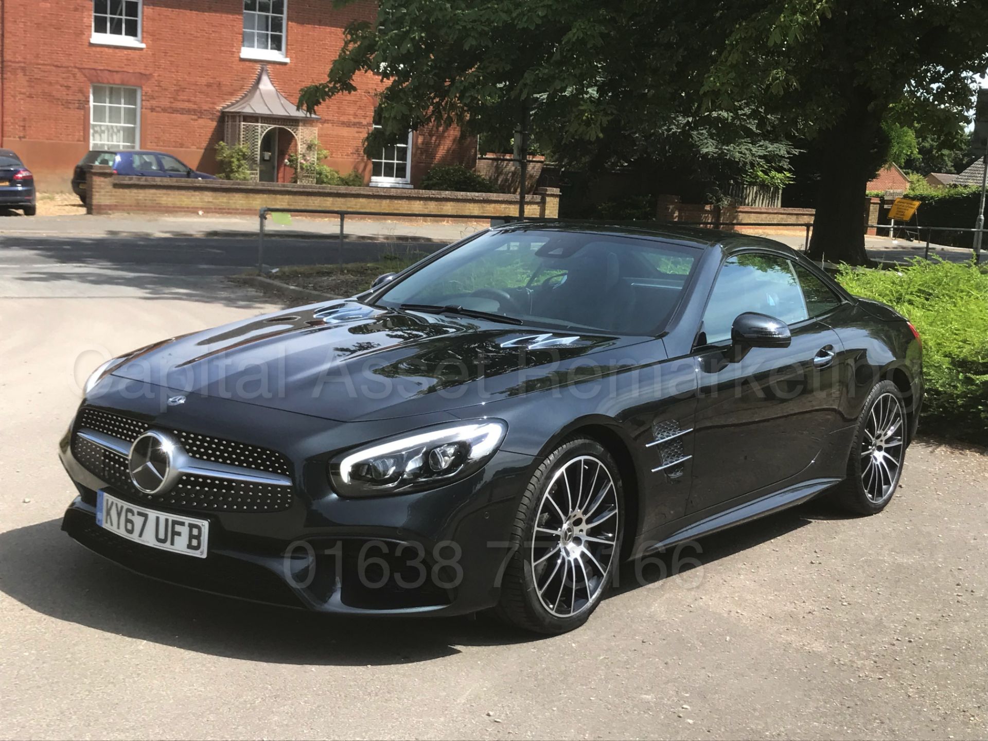 MERCEDES-BENZ SL 400 'AMG EDITION' (2018 MODEL) '3.0 V6 - 367 BHP - 9 SPEED AUTO' **MASSIVE SPEC** - Image 10 of 75