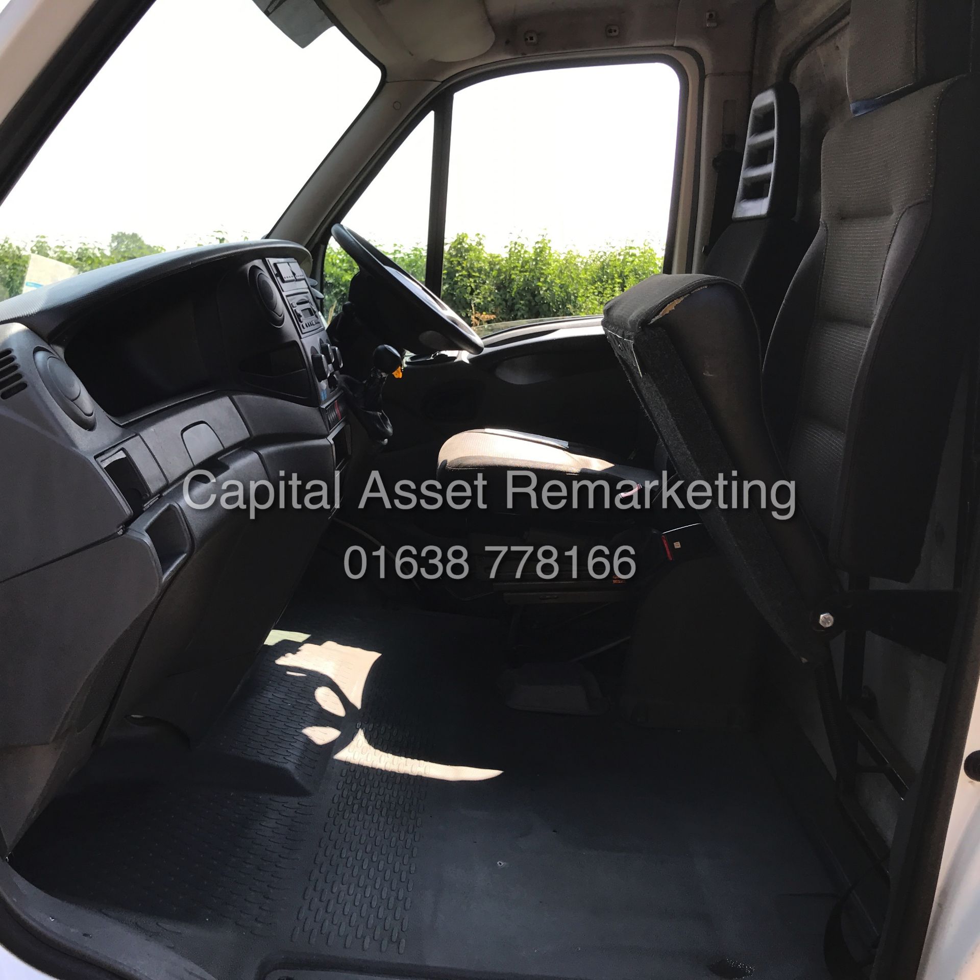 IVECO DAILY 35S11 (2013 - 13 REG) LWB / CHASSIS CAB **IDEAL TRANSPORTER CONVERSION** 1 OWNER - Image 6 of 8